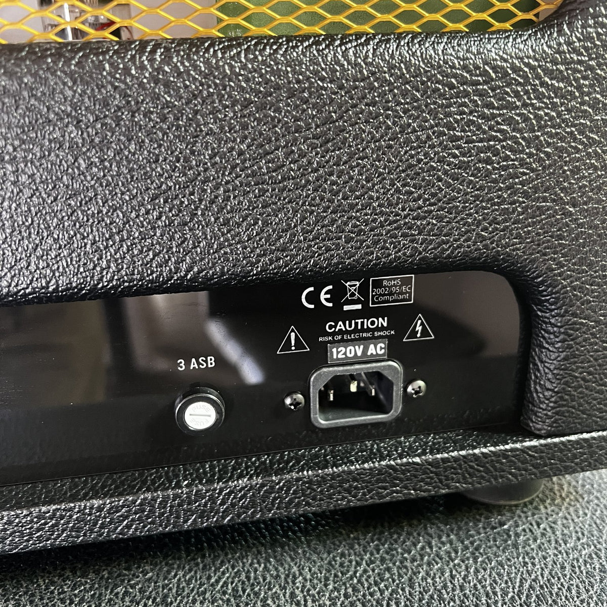 Divided by 13 FRT 37 Head - Black Bronco Tolex / Cream V