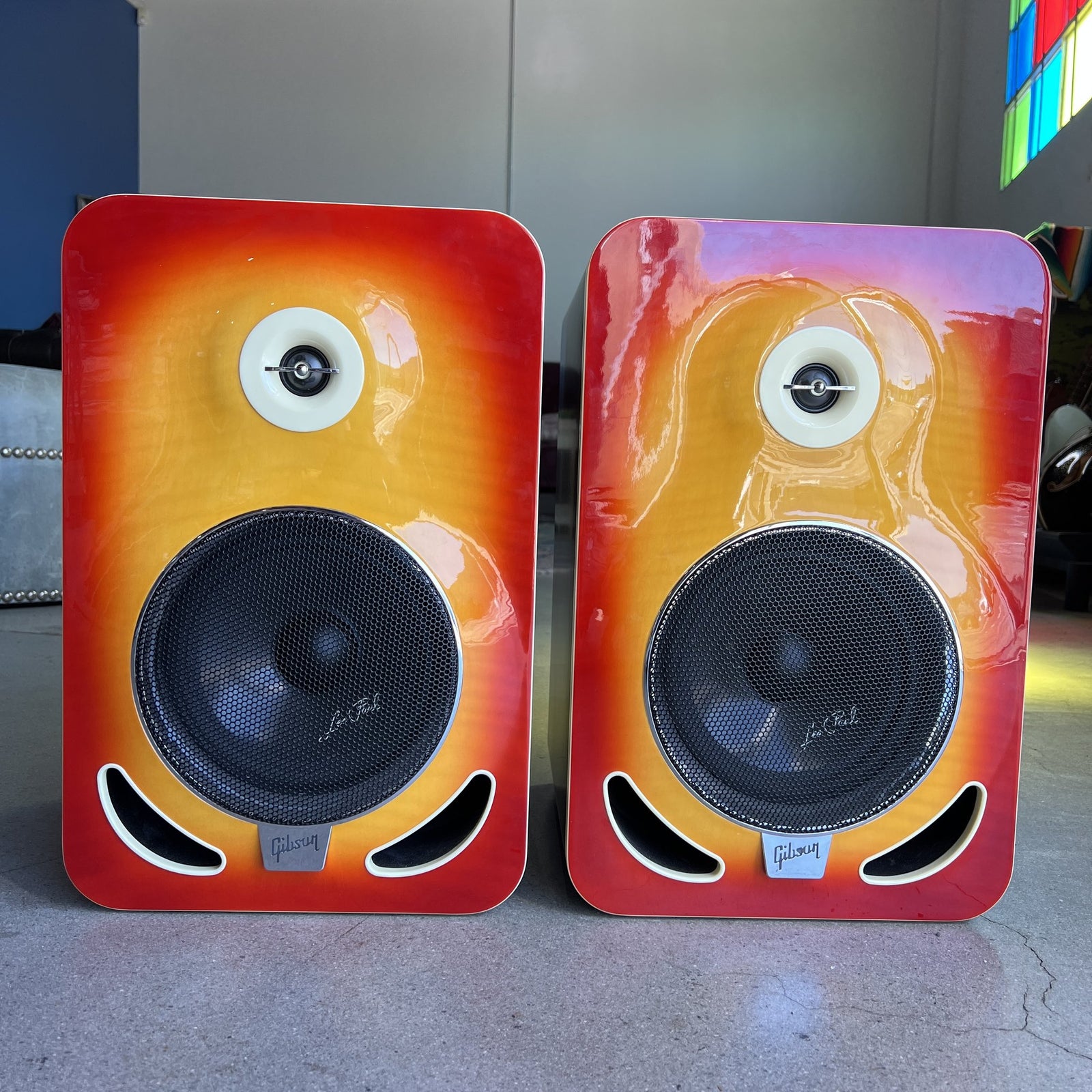 2015 Gibson Les Paul LP8CB-NA Limited Edition Studio Monitors - Cherry Burst