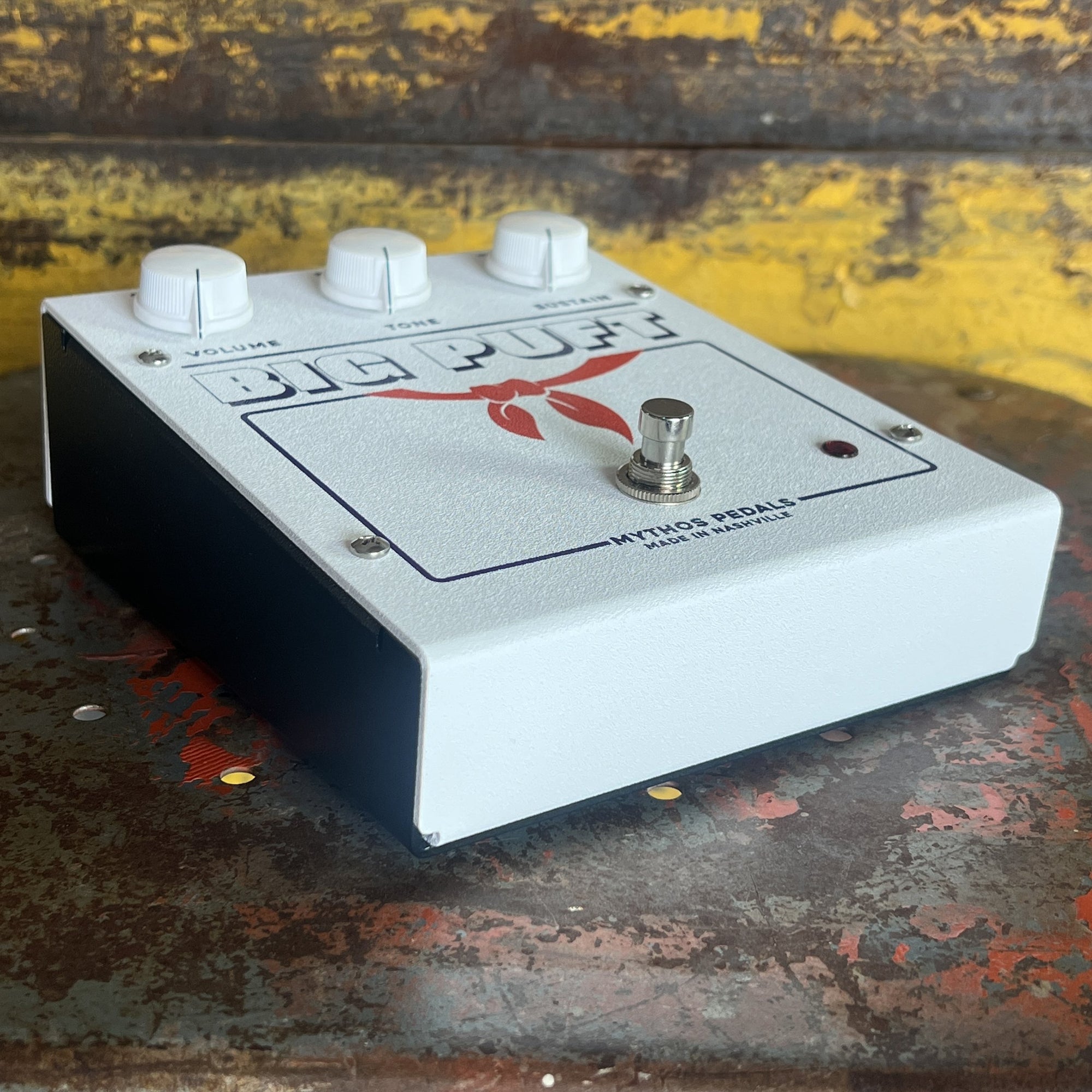 Mythos Pedals Big Puft Fuzz Device - Limited Edition