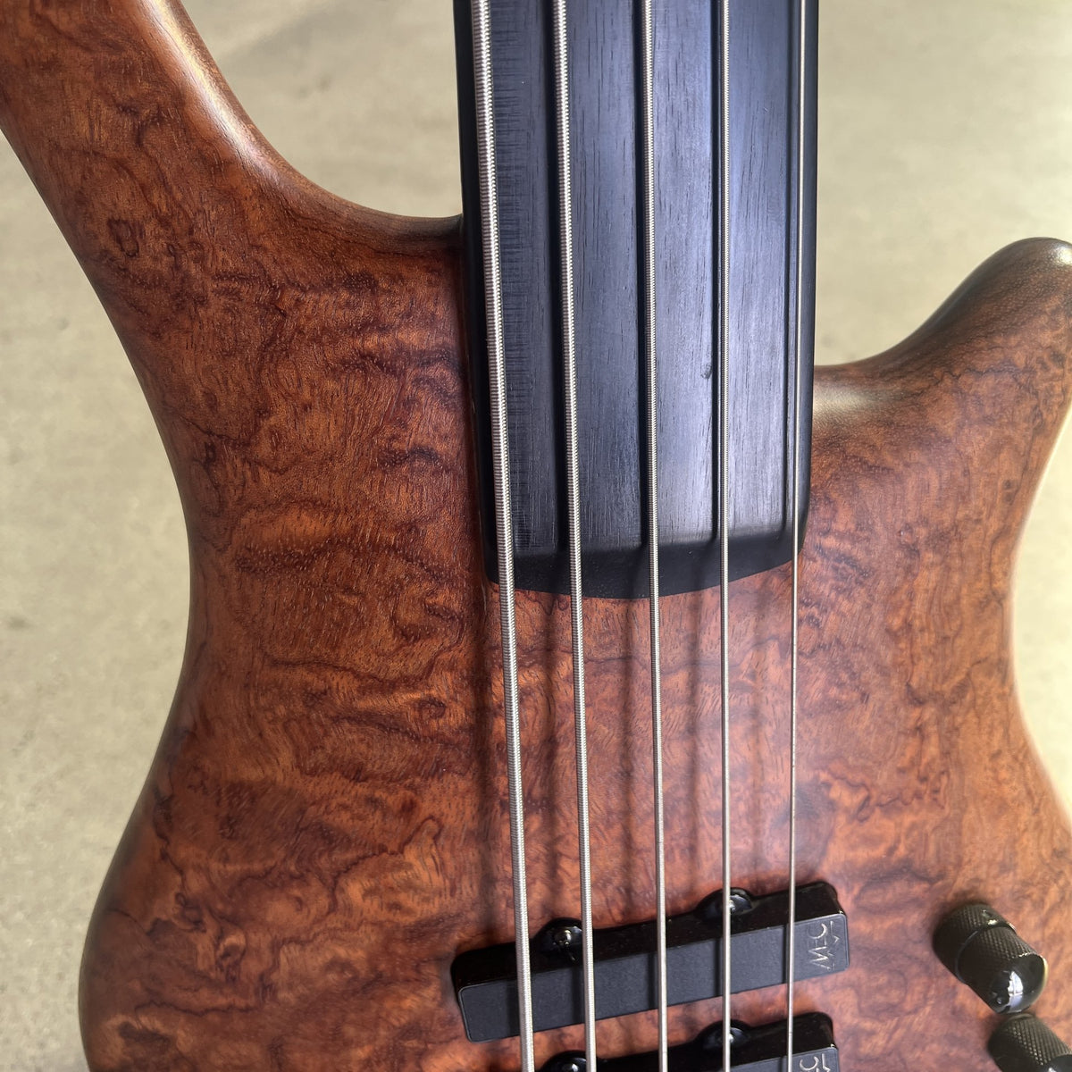 1989 Warwick Thumb Bass - 5 String / Fretless