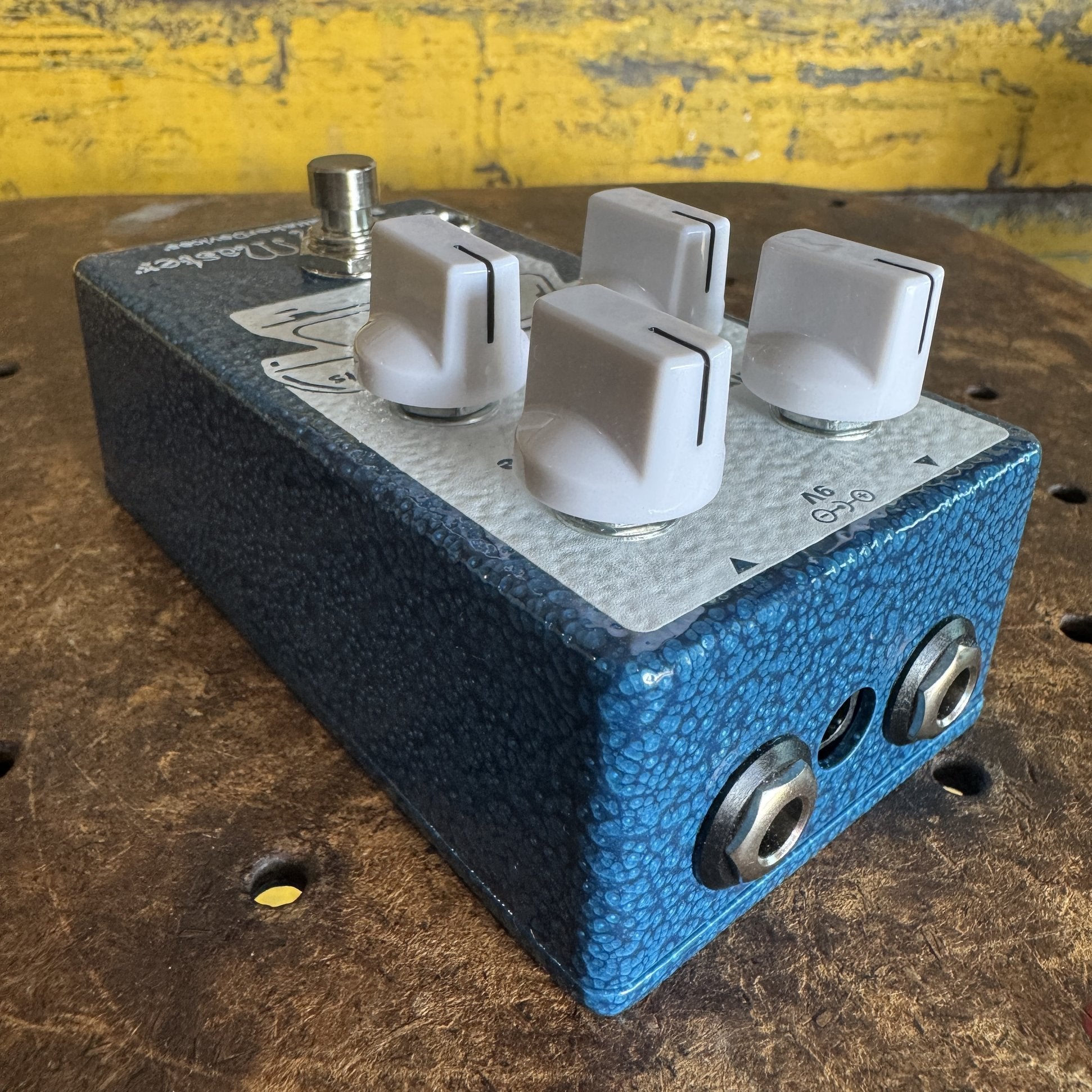 EarthQuaker Devices Dispatch Master - Cottonwood Special Hammertone Blue Colorway