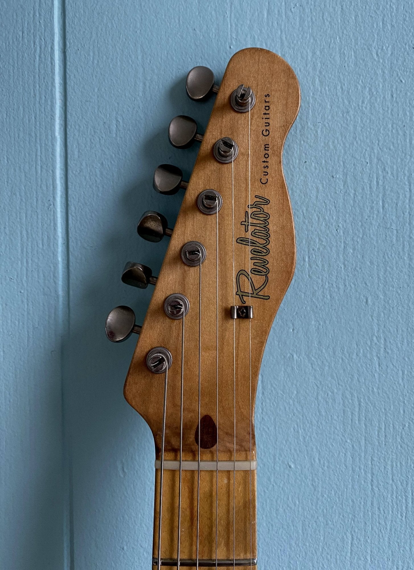 Revelator RetroSonic Deluxe - 3 Color Sunburst