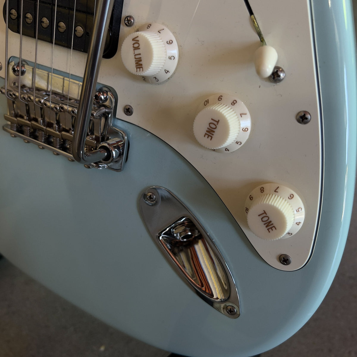 2023 Suhr Classic S Antique - Sonic Blue