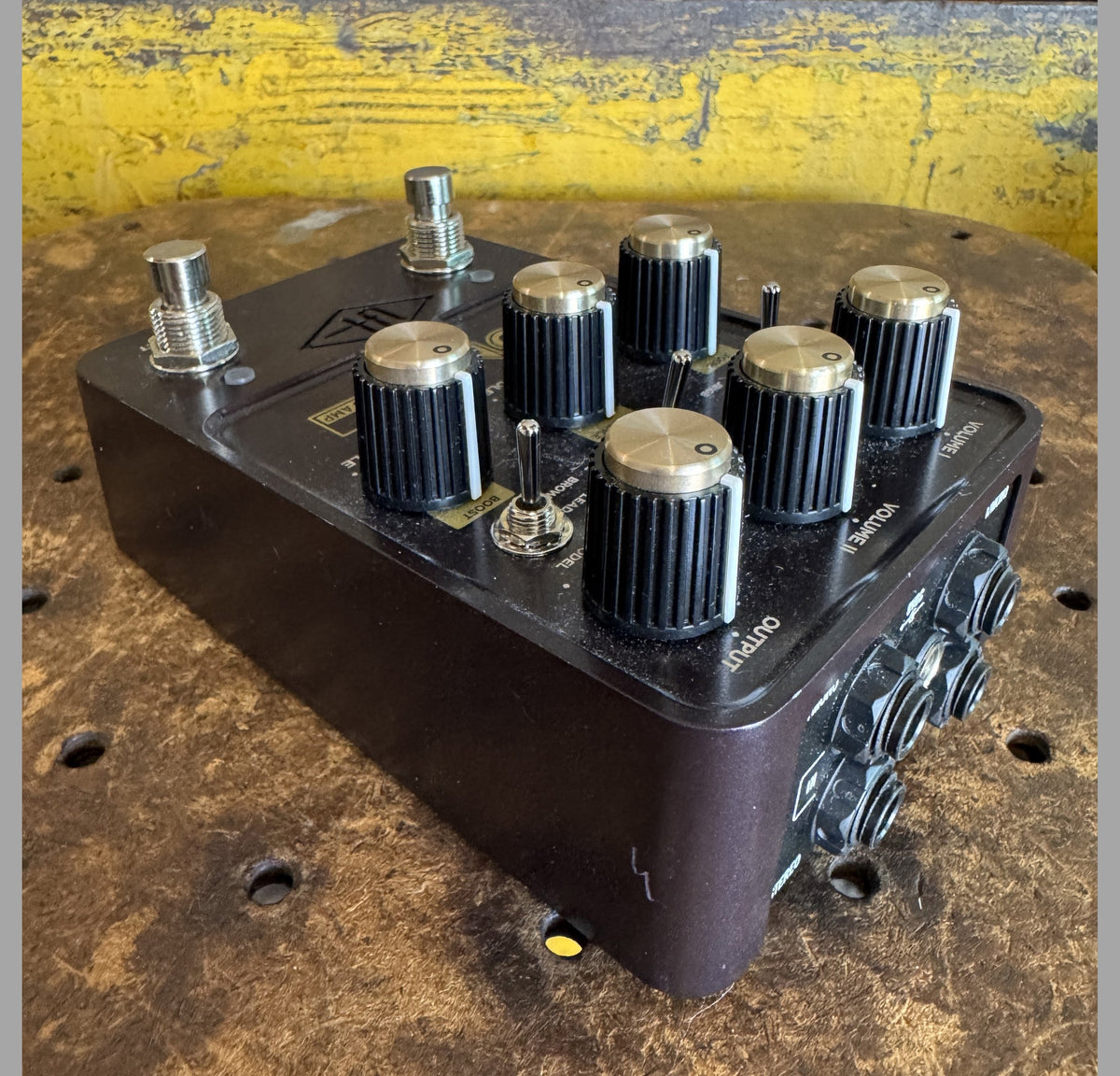 Universal Audio Lion 68 Super Lead Amp