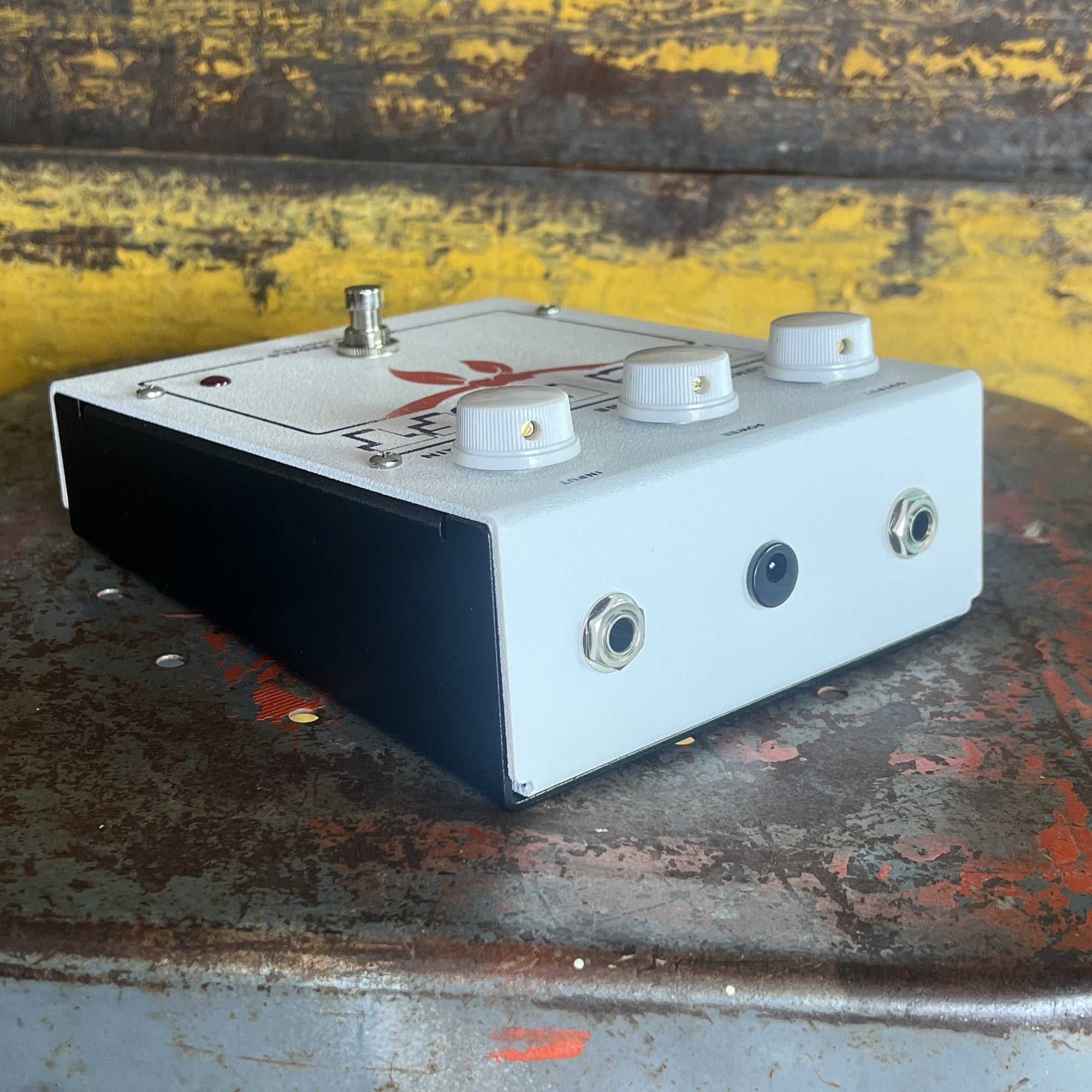 Mythos Pedals Big Puft Fuzz Device - Limited Edition
