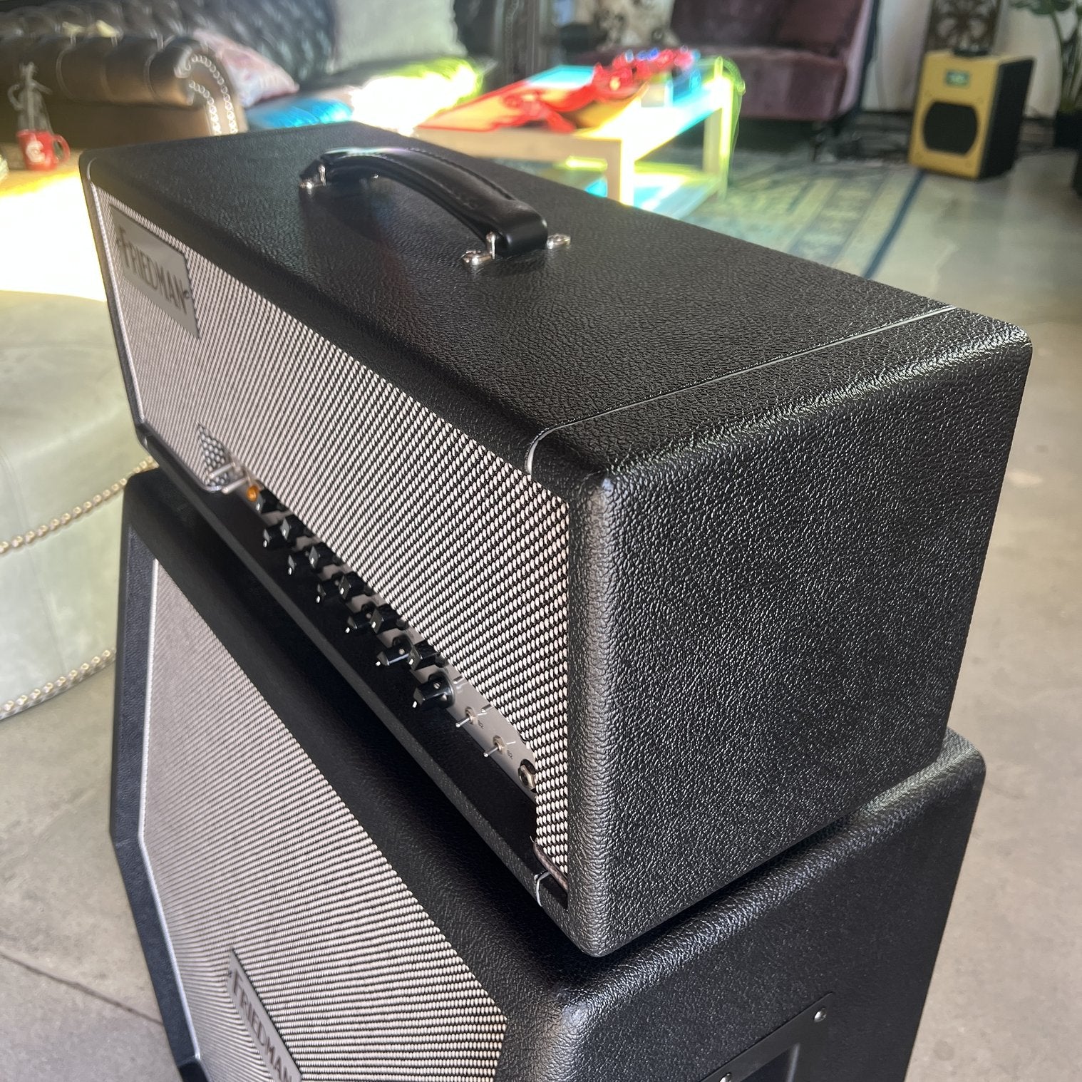 Friedman Twin Sister 40-Watt Dual-Channel Head with 2x12 Vertical Extension Cabinet