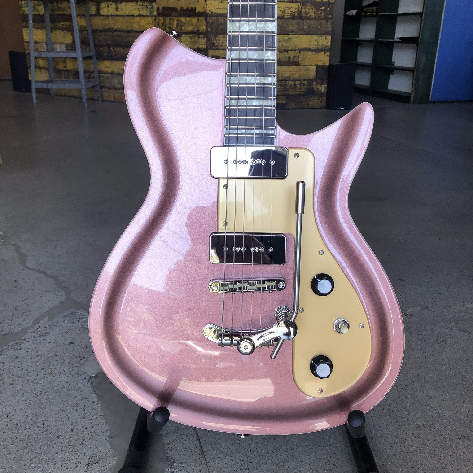 Rivolta Guitars Combinata XVII LTD - Burgundy Mist