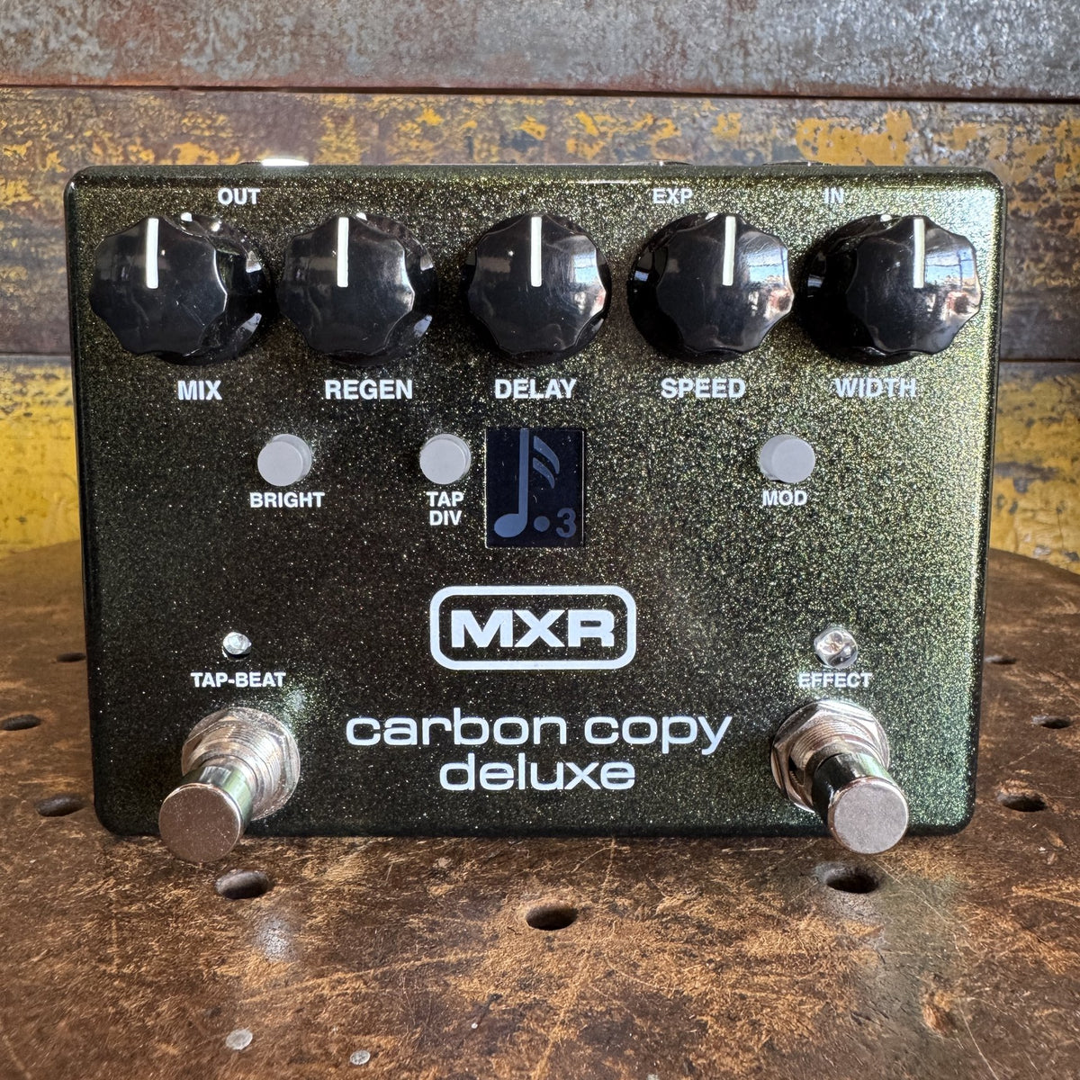 MXR Carbon Copy Deluxe - M292