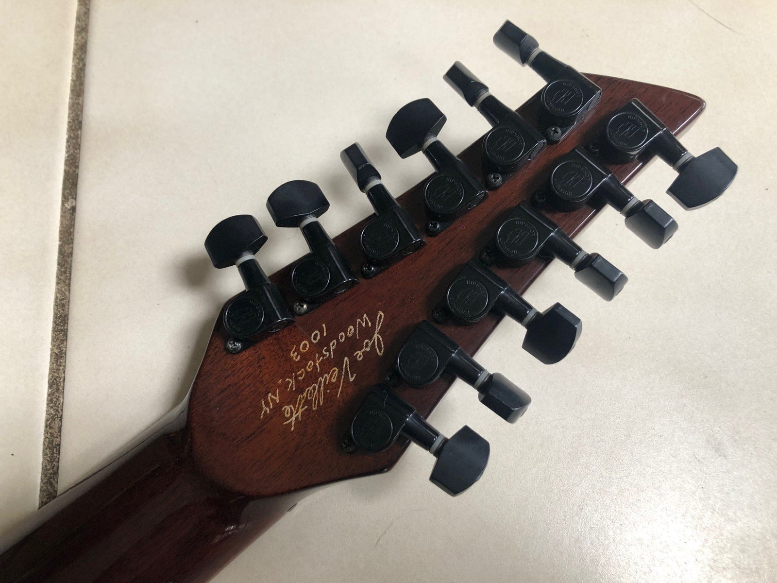 Veillette Gryphon 12-String Acoustic Guitar and Case