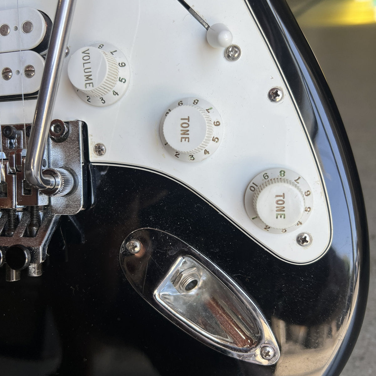 2001 Fender Stratocaster Standard HSS with Locking Tremolo