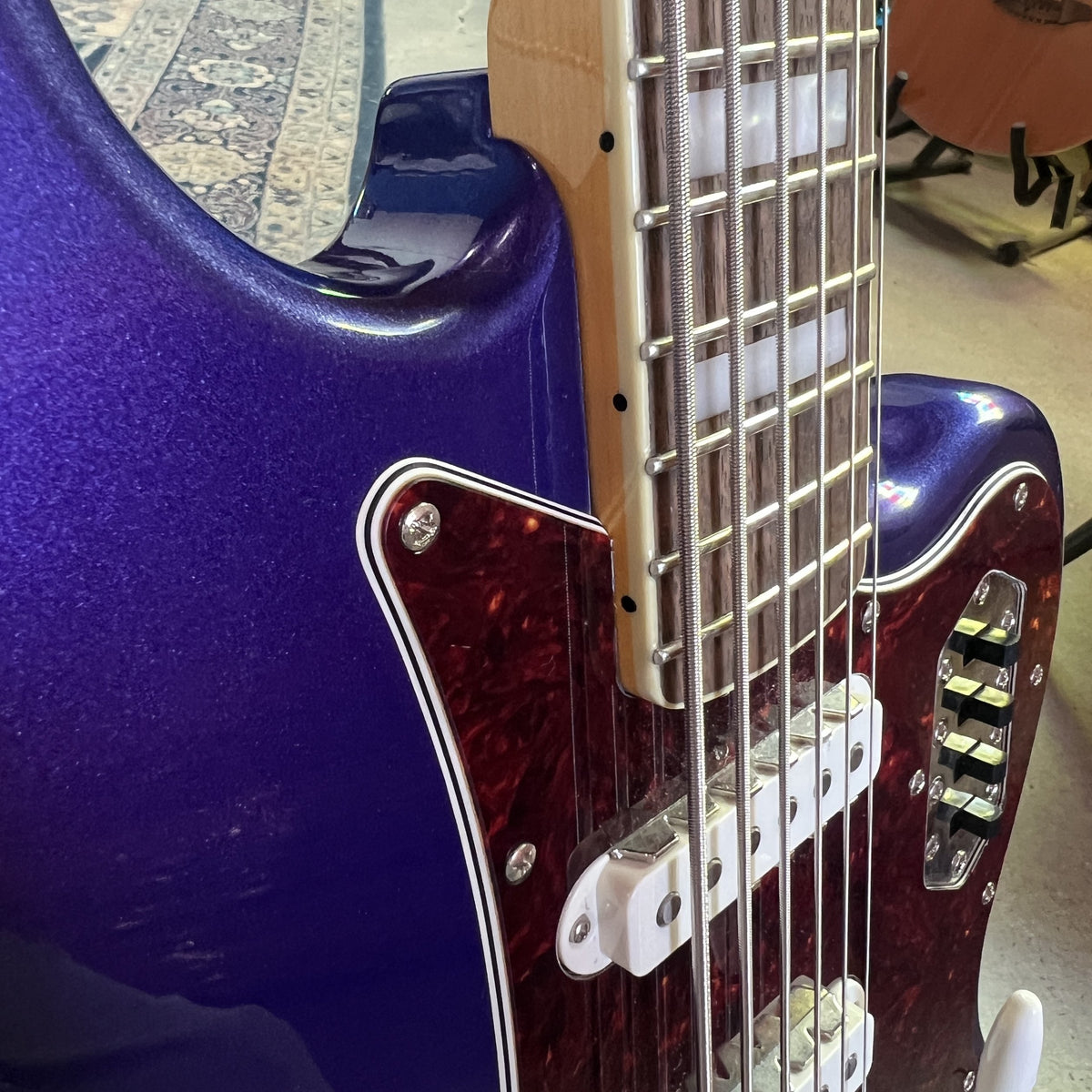 Fender Squire Classic Vibe Bass VI