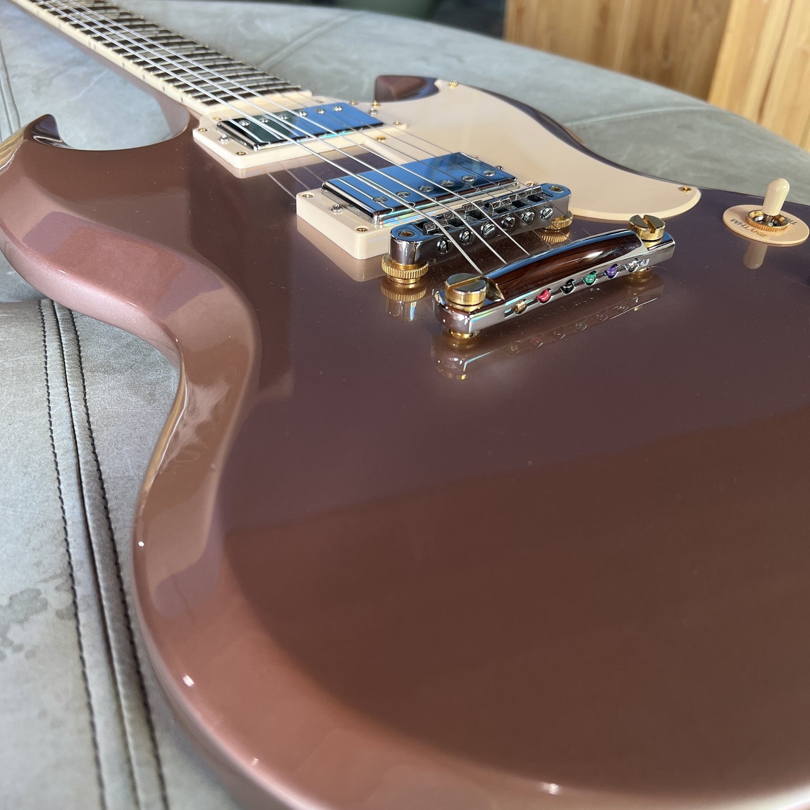 Gibson SG Standard "Airstream" Limited Edition (2019) – Rose Gold with Limited Aluminum Hardshell Case