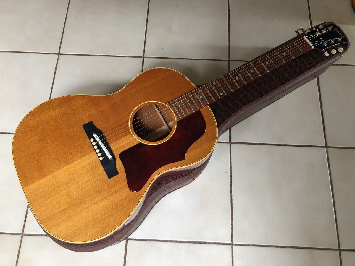 Vintage 1965 Gibson B-25 Acoustic Guitar and Case - Near Mint
