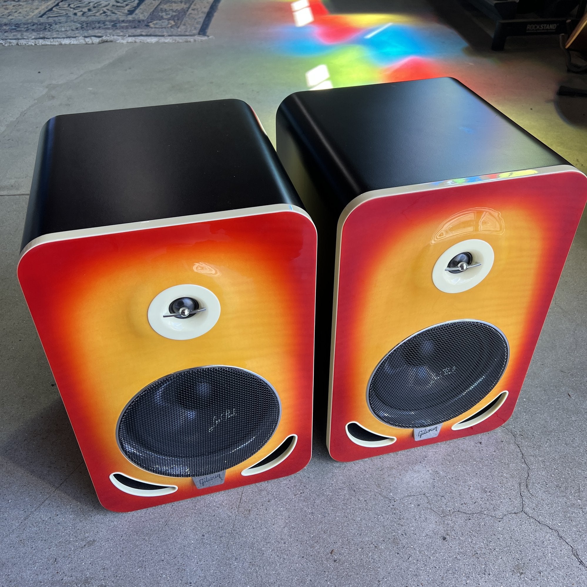 2015 Gibson Les Paul LP8CB-NA Limited Edition Studio Monitors - Cherry Burst