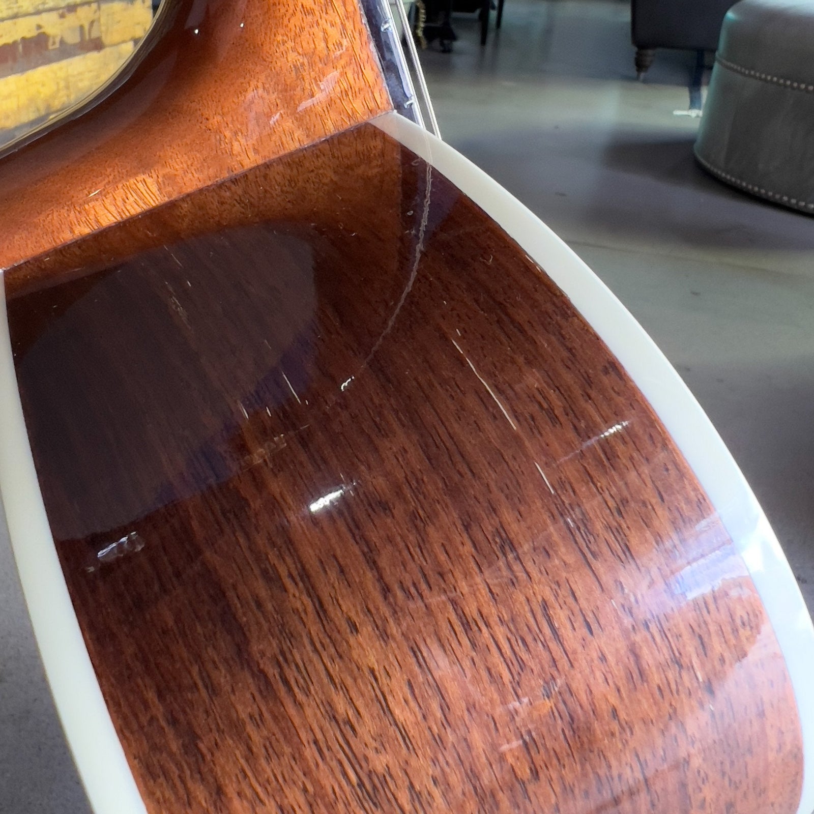 2007 Gibson Songwriter Deluxe 12 String Acoustic / Electric Guitar