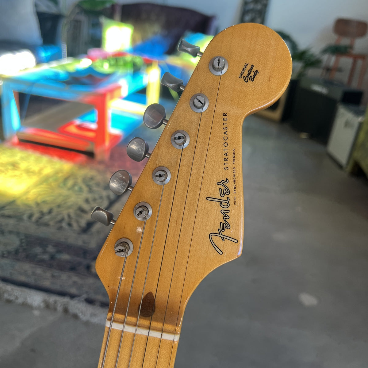 2018 Fender Eric Johnson Signature Stratocaster Thinline - Vintage White