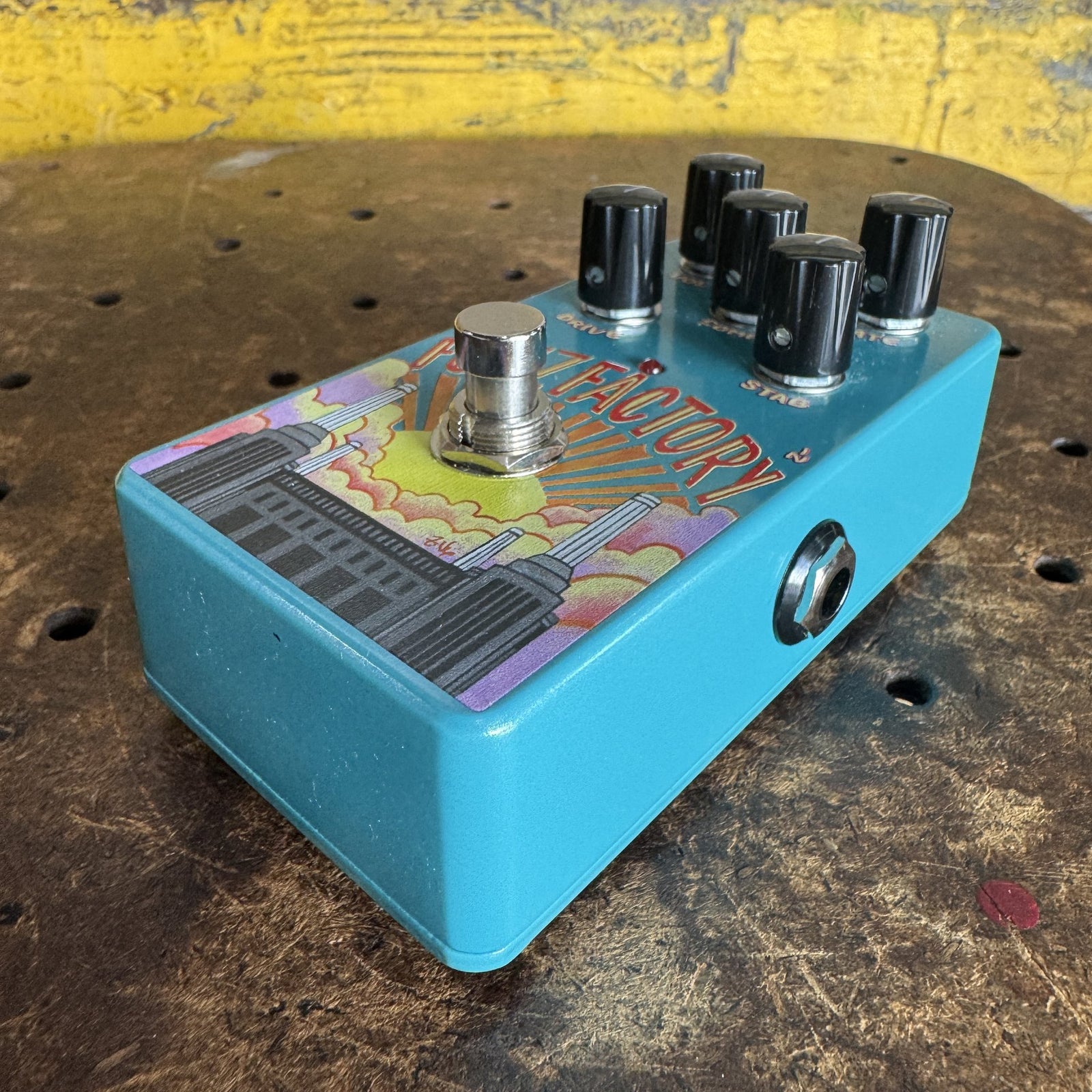 ZVEX Effects - Vexter Series Fuzz Factory - Vertical