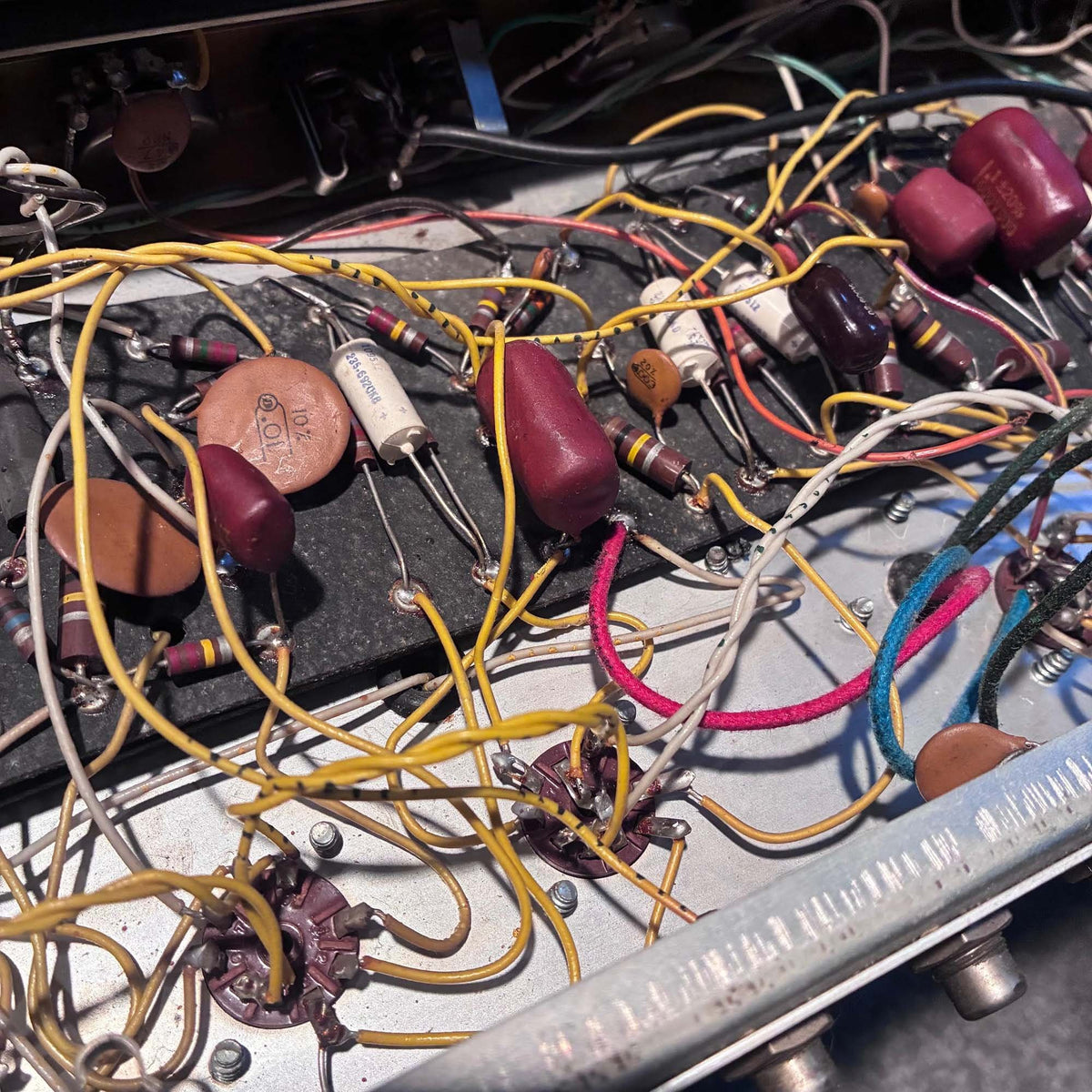 1970 Fender Deluxe Reverb "Silverface" – Vintage Hand-Wired Tone