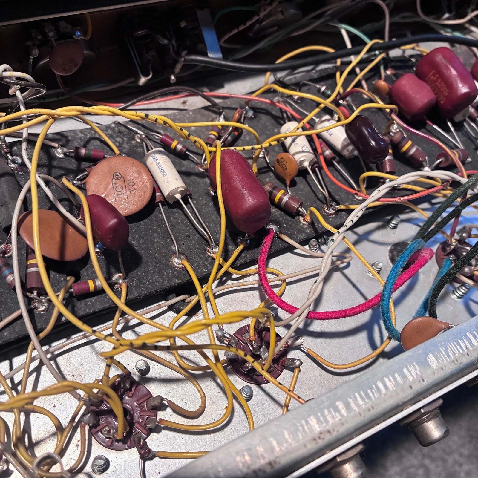 1970 Fender Deluxe Reverb "Silverface" – Vintage Hand-Wired Tone