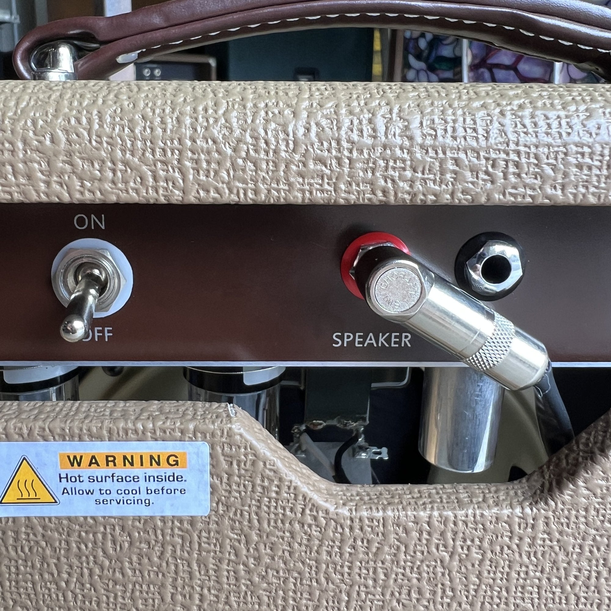 Suhr Hombre 2-Channel 18-Watt 1x12" Guitar Combo