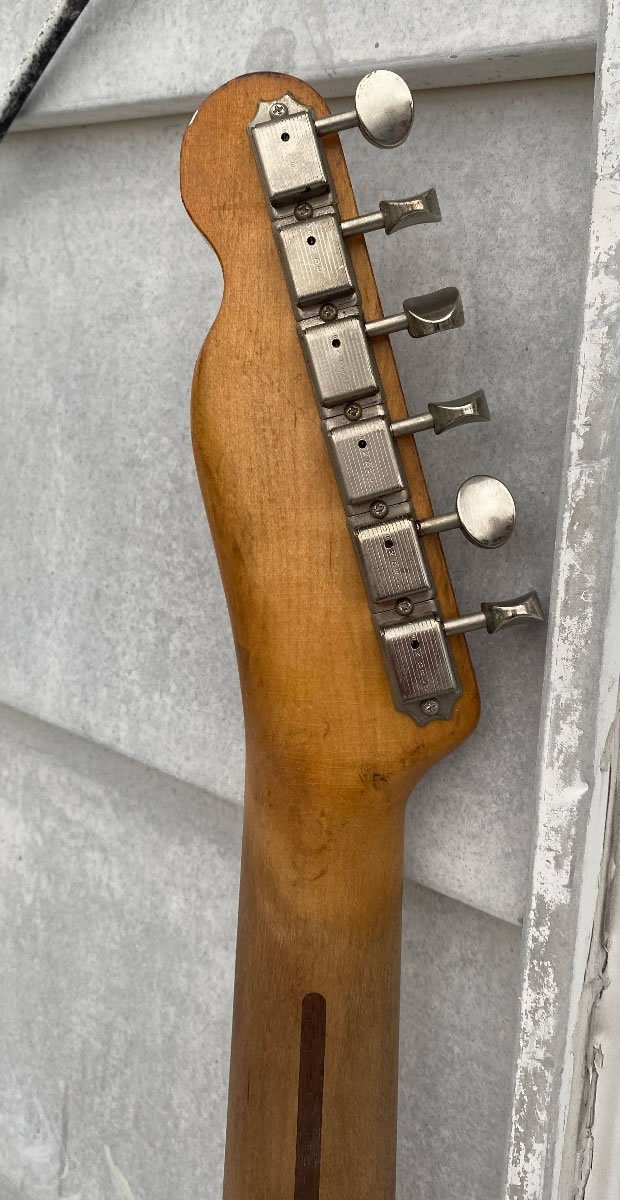 Revelator Guitars - '50s Retrosonic T-Style - Black Guard / Butterscotch Blonde #62145