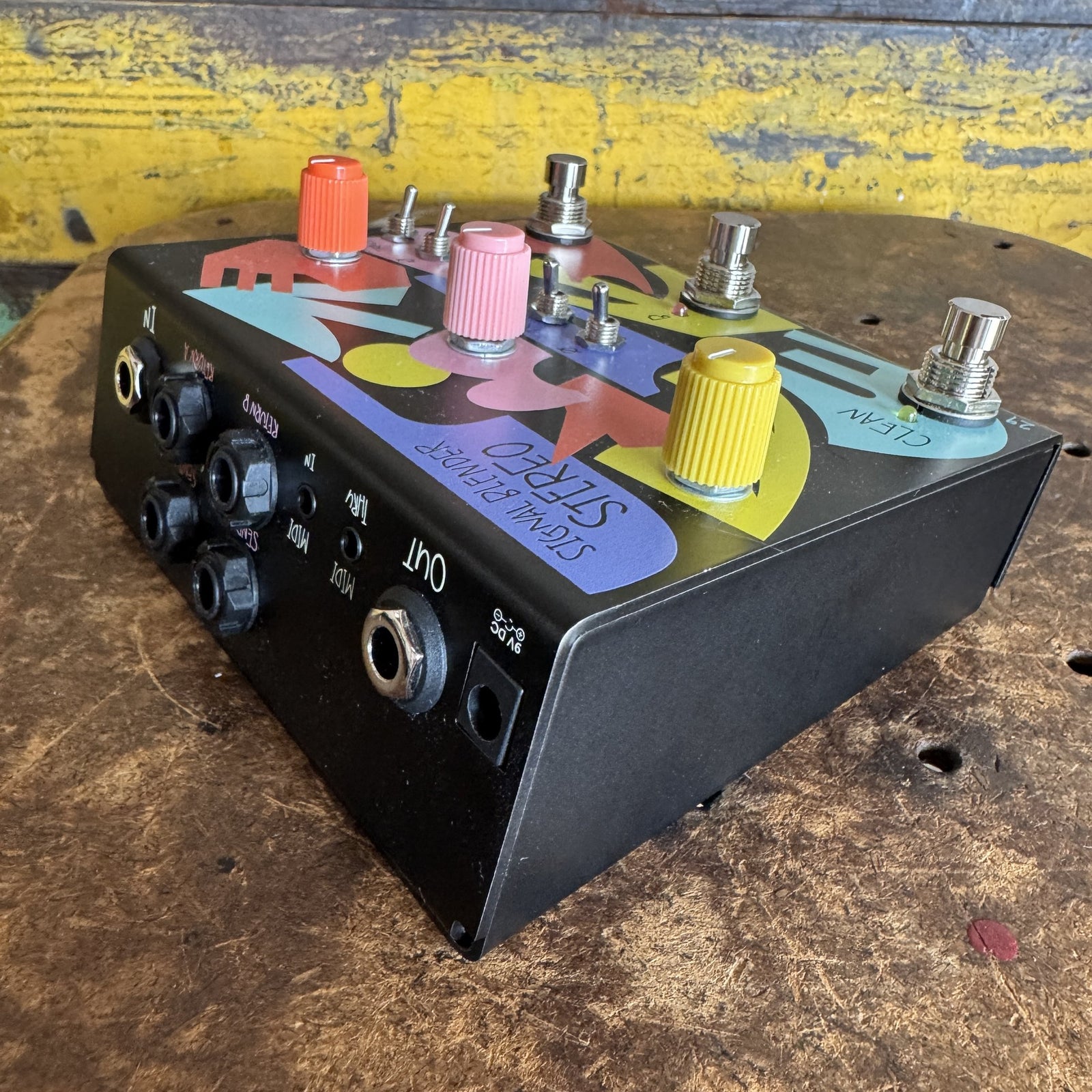 Old Blood Noise Endeavors Signal Blender Stereo