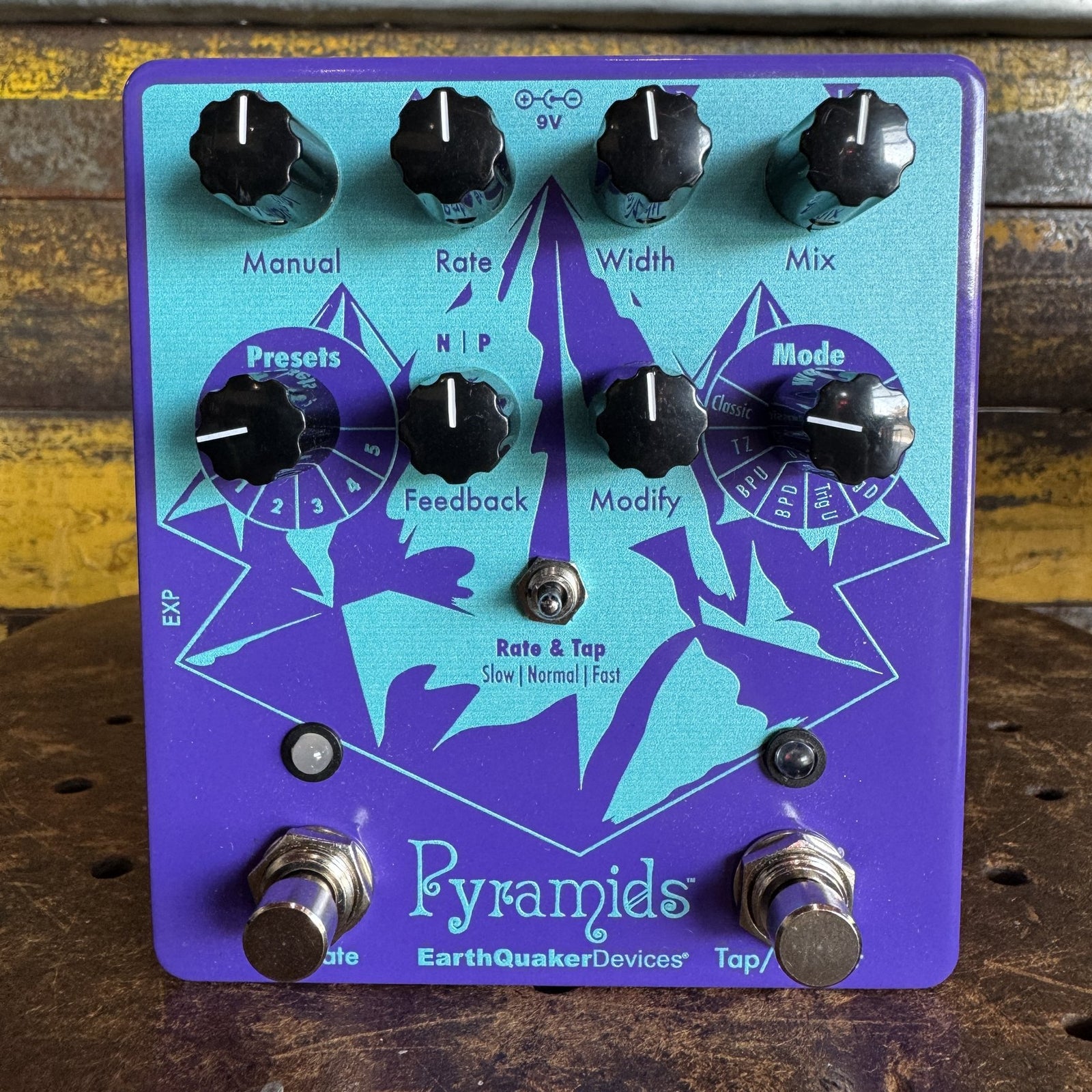 EarthQuaker Devices Pyramids