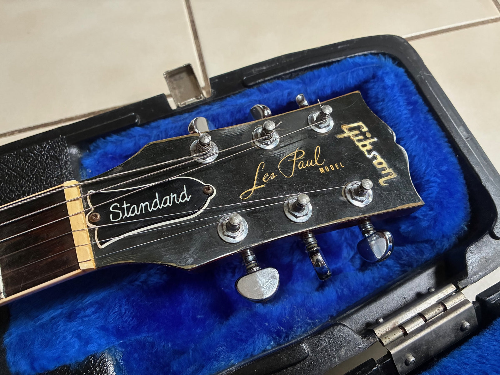 Vintage 1986 Gibson Les Paul Standard Guitar & Case - Sunburst