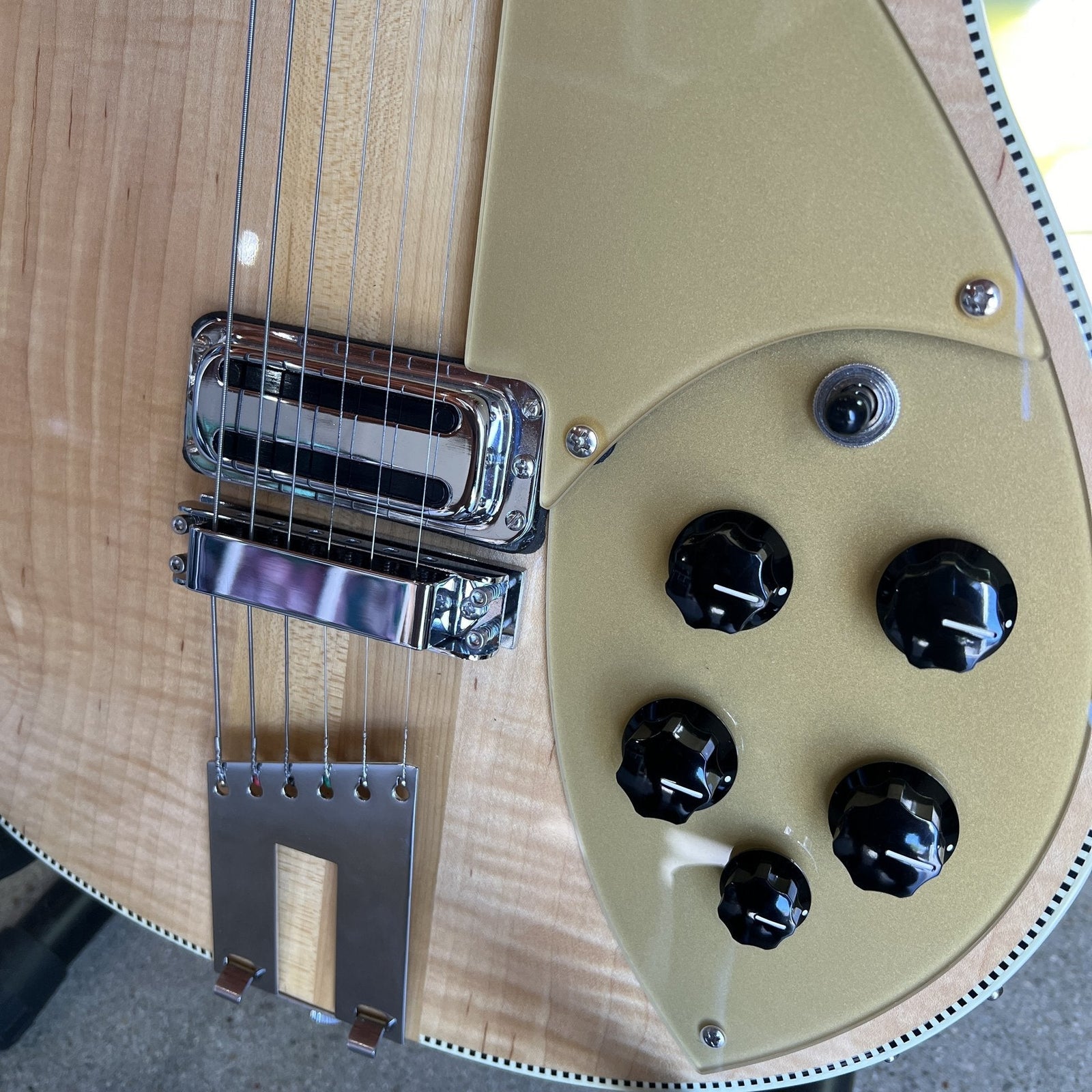 2012 Rickenbacker 660 MapleGlo