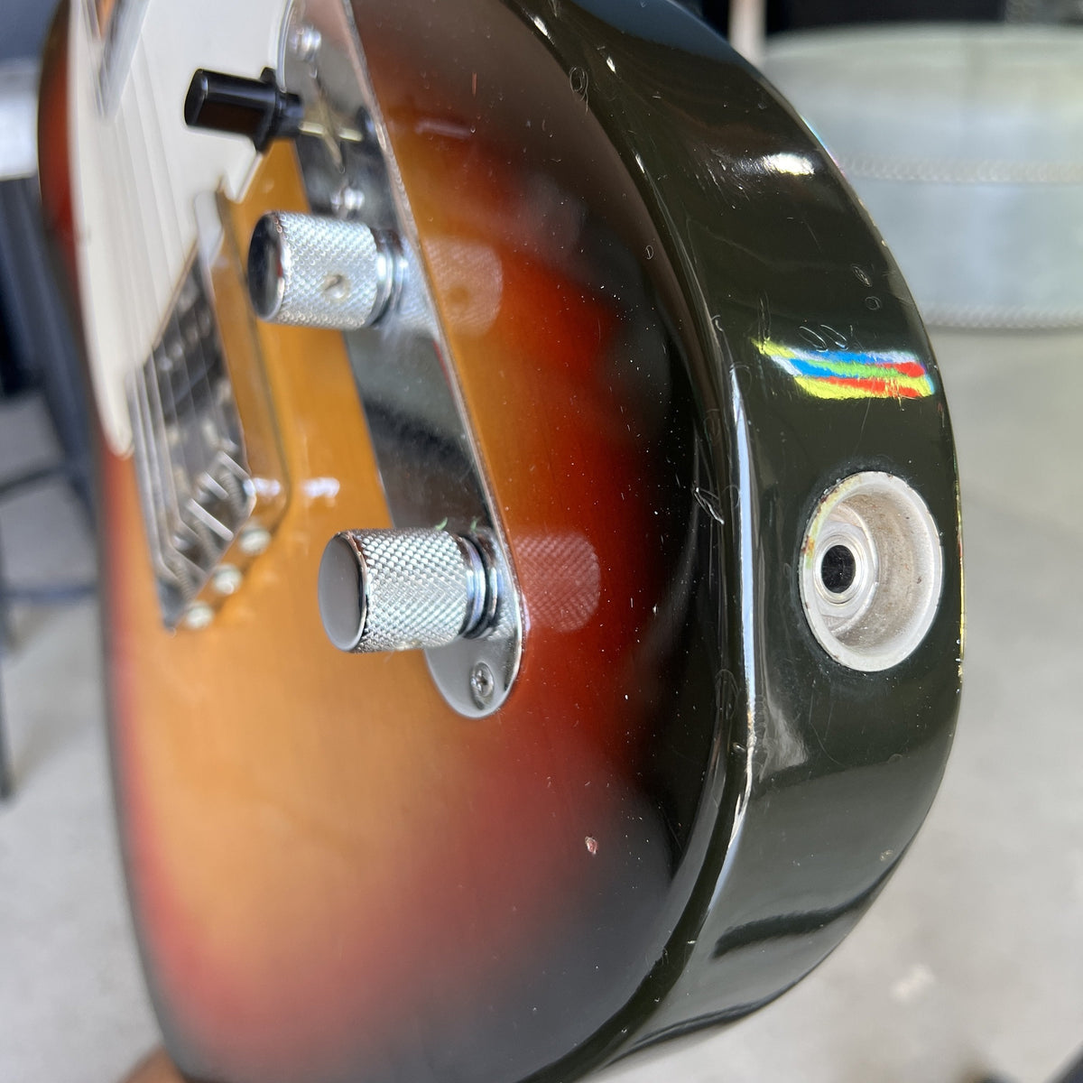 1975 Fender Telecaster Sunburst w/ Rosewood Board