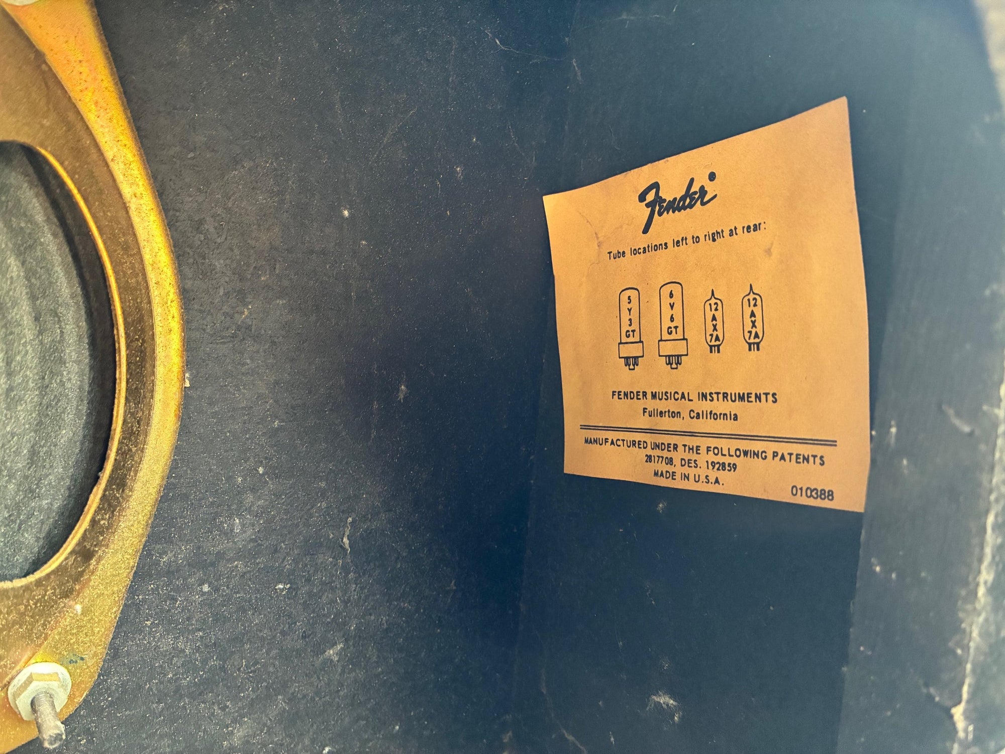 Vintage 1976 Fender Vibro Champ Guitar Amplifier - 100% Original