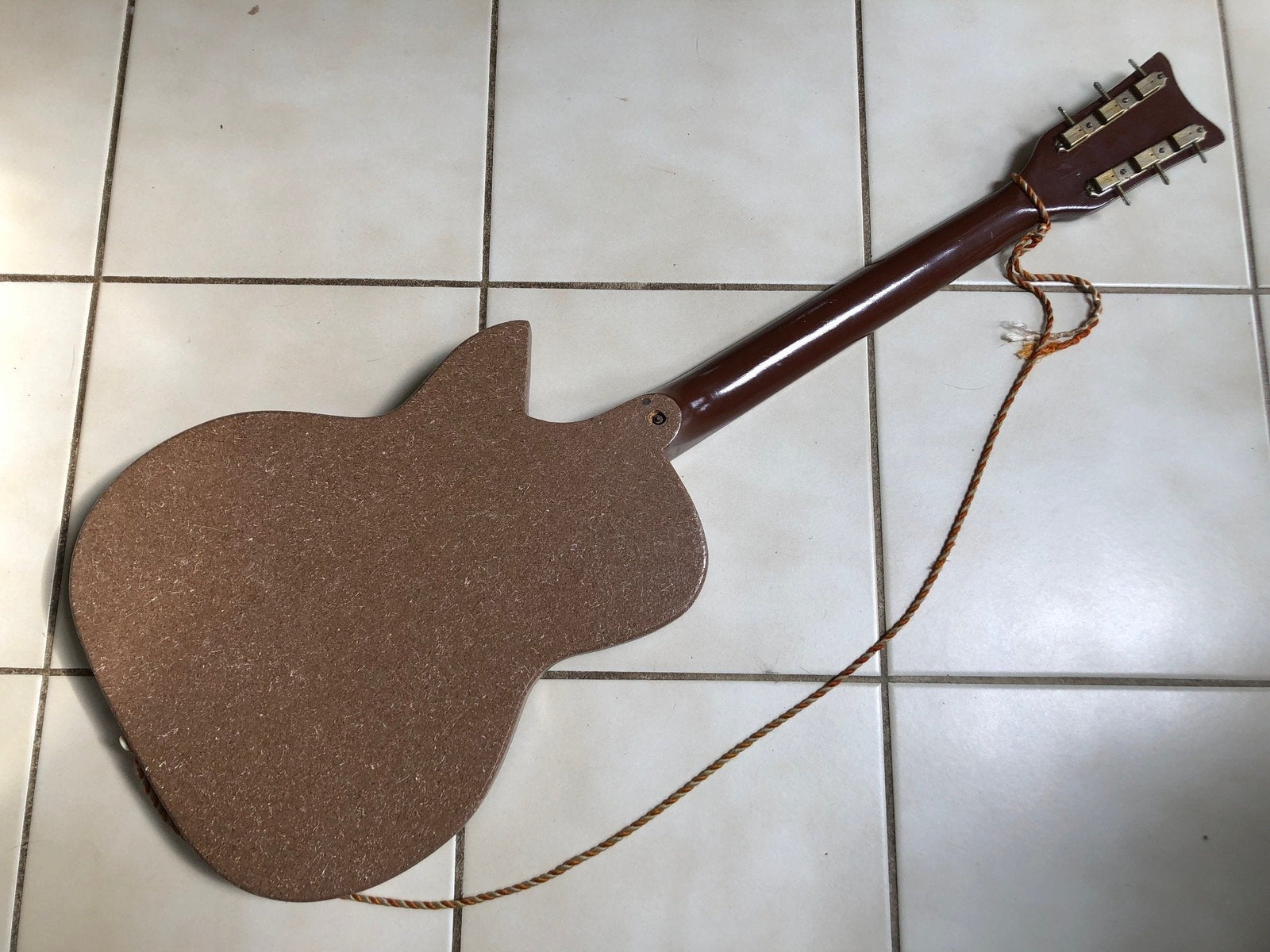 Vintage 1950’s Kay Sizzler guitar and case