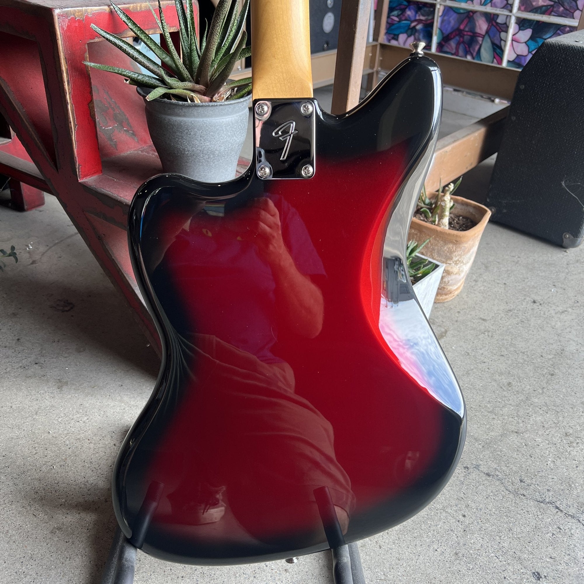 2023 Fender Gold Foil Jazzmaster - Candy Apple Burst