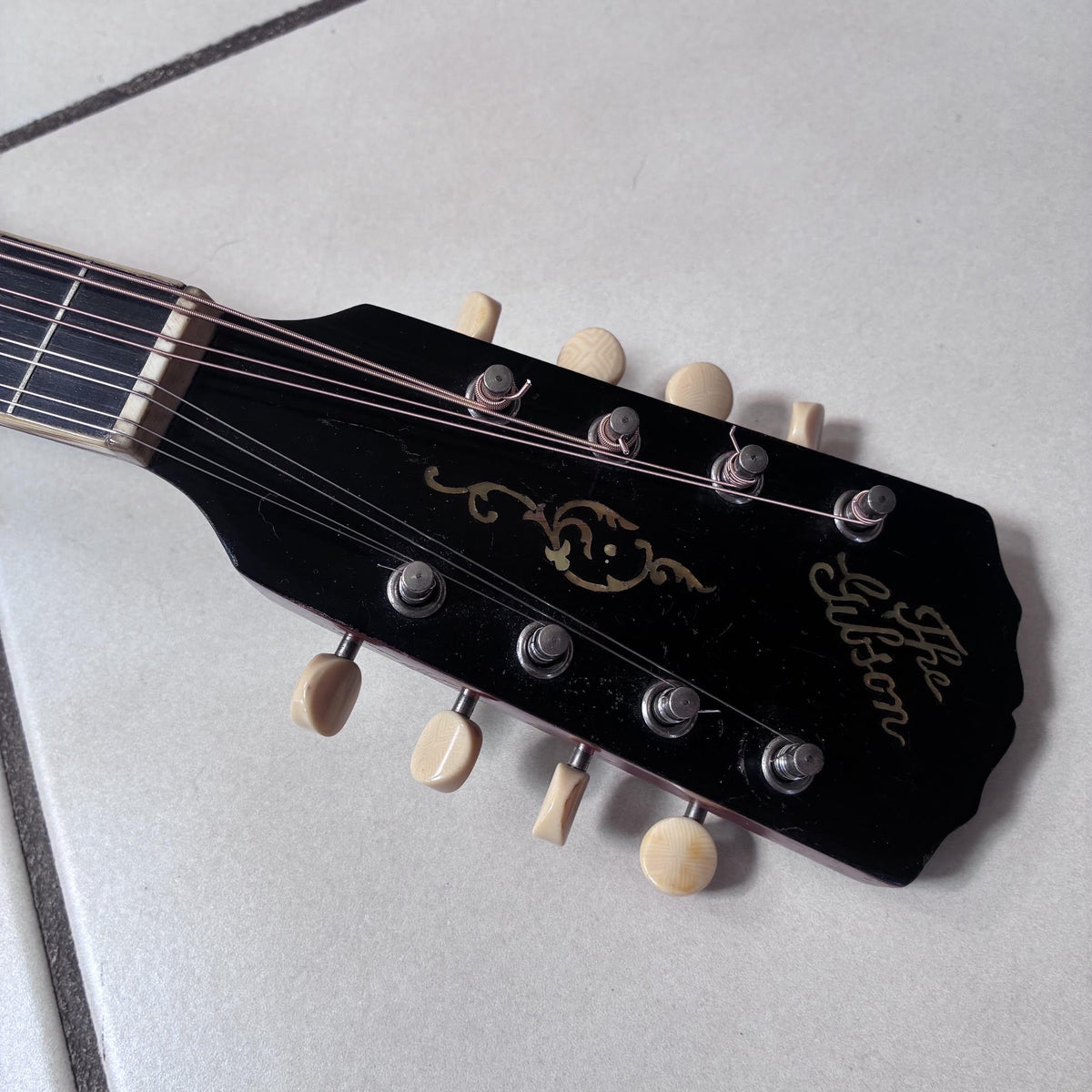 Vintage 1920 Gibson A-3 White Top Mandolin & Case