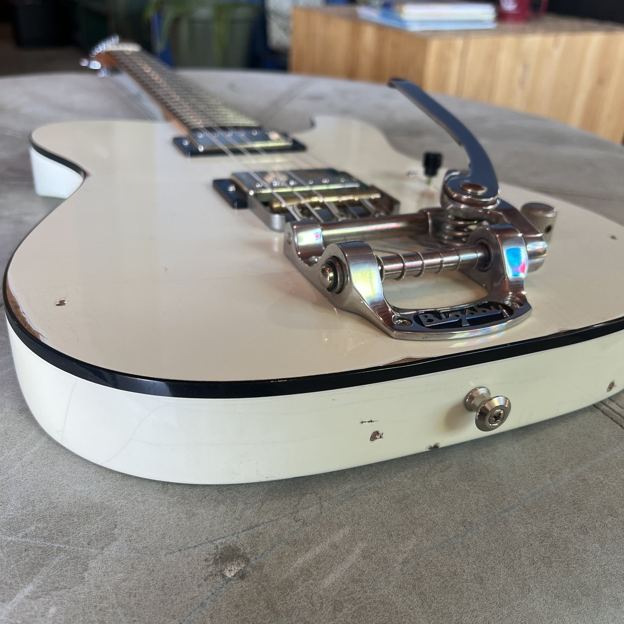 2022 Iconic Guitars Tamarack VM - Olympic White