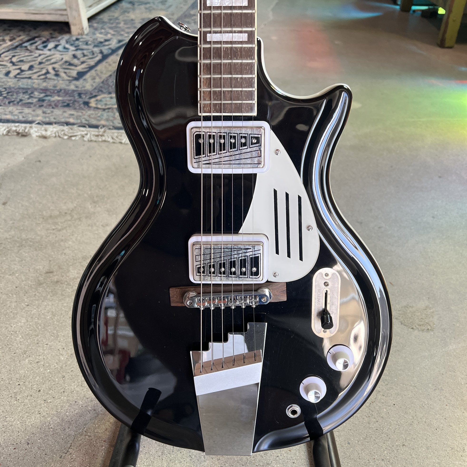 2016 Supro 1575JB Black Holiday