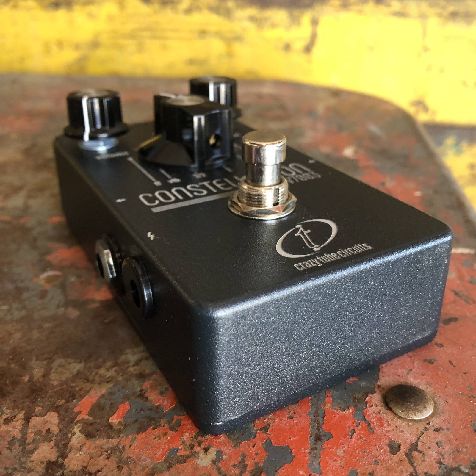 Crazy Tube Circuits Constellation CV7003