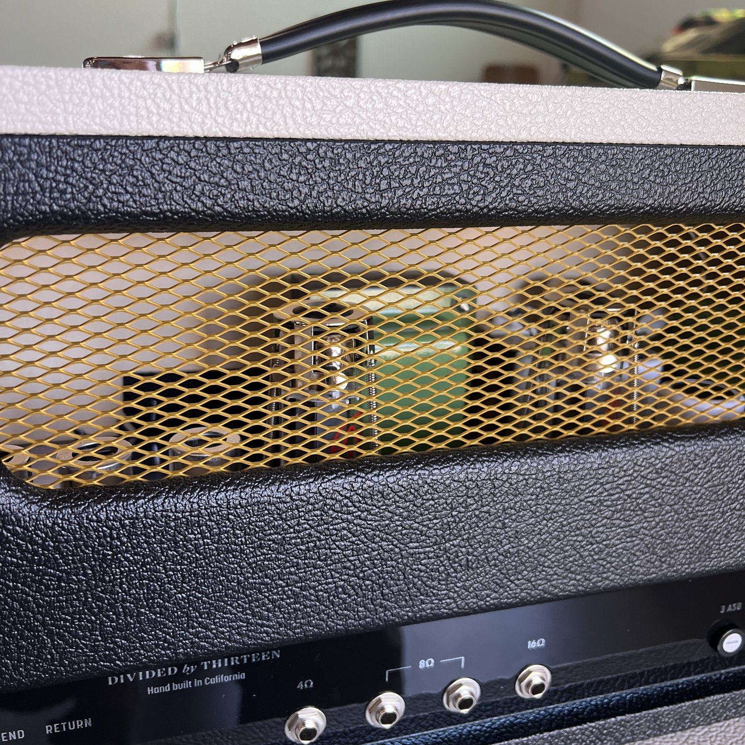 Divided by 13 AMW 39 Head - Black Bronco Tolex / Cream V