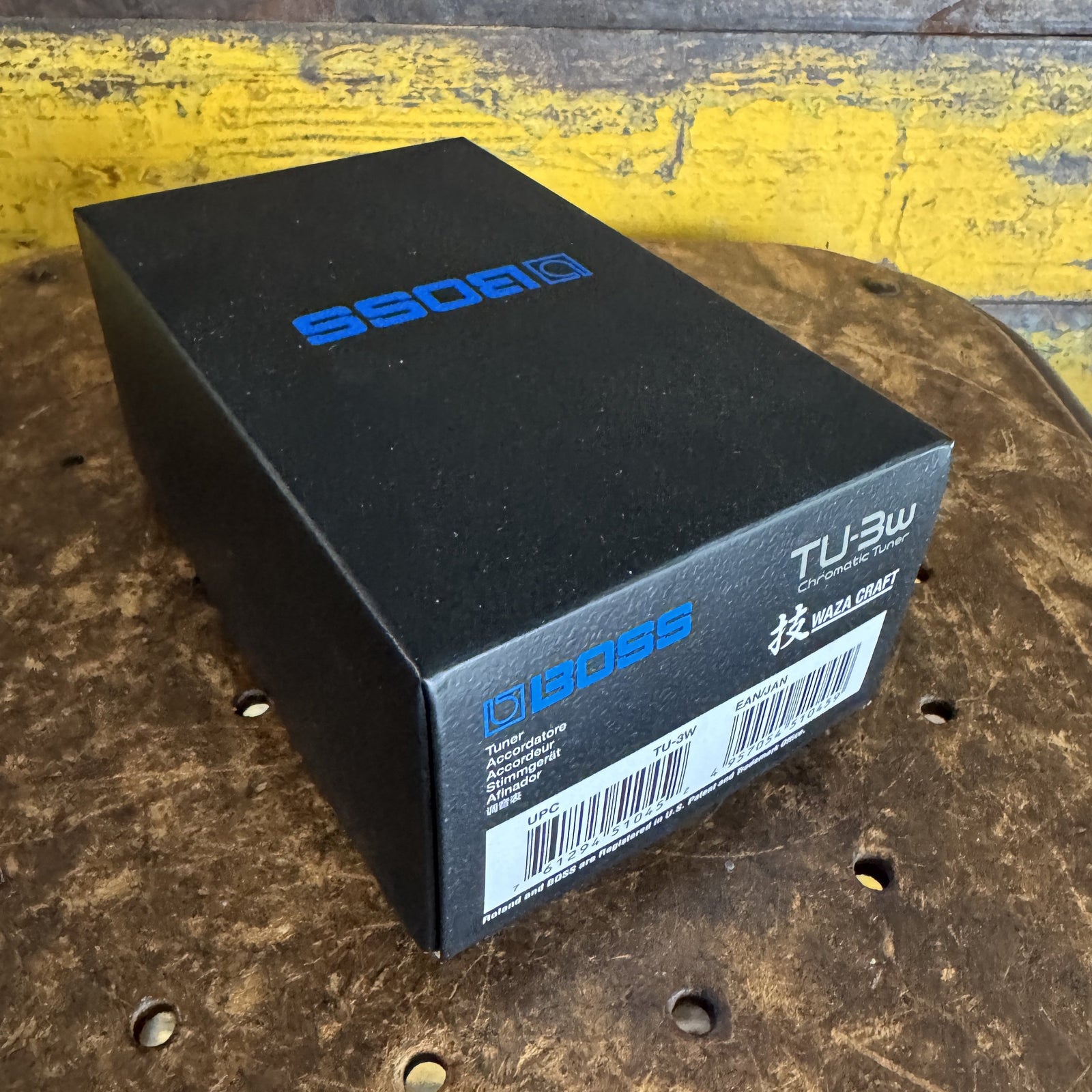 BOSS Waza Craft TU-3w Tuner