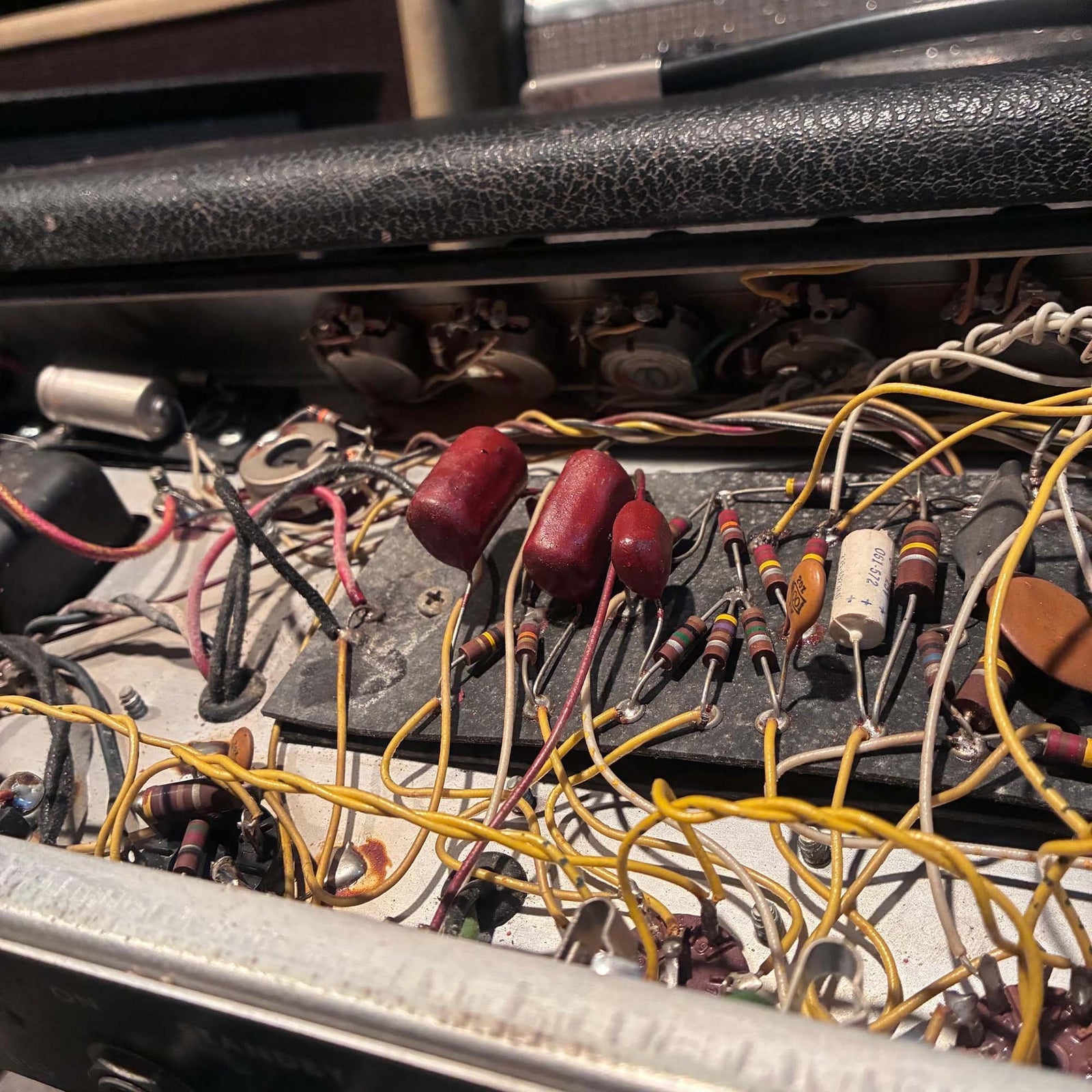 1970 Fender Deluxe Reverb "Silverface" – Vintage Hand-Wired Tone