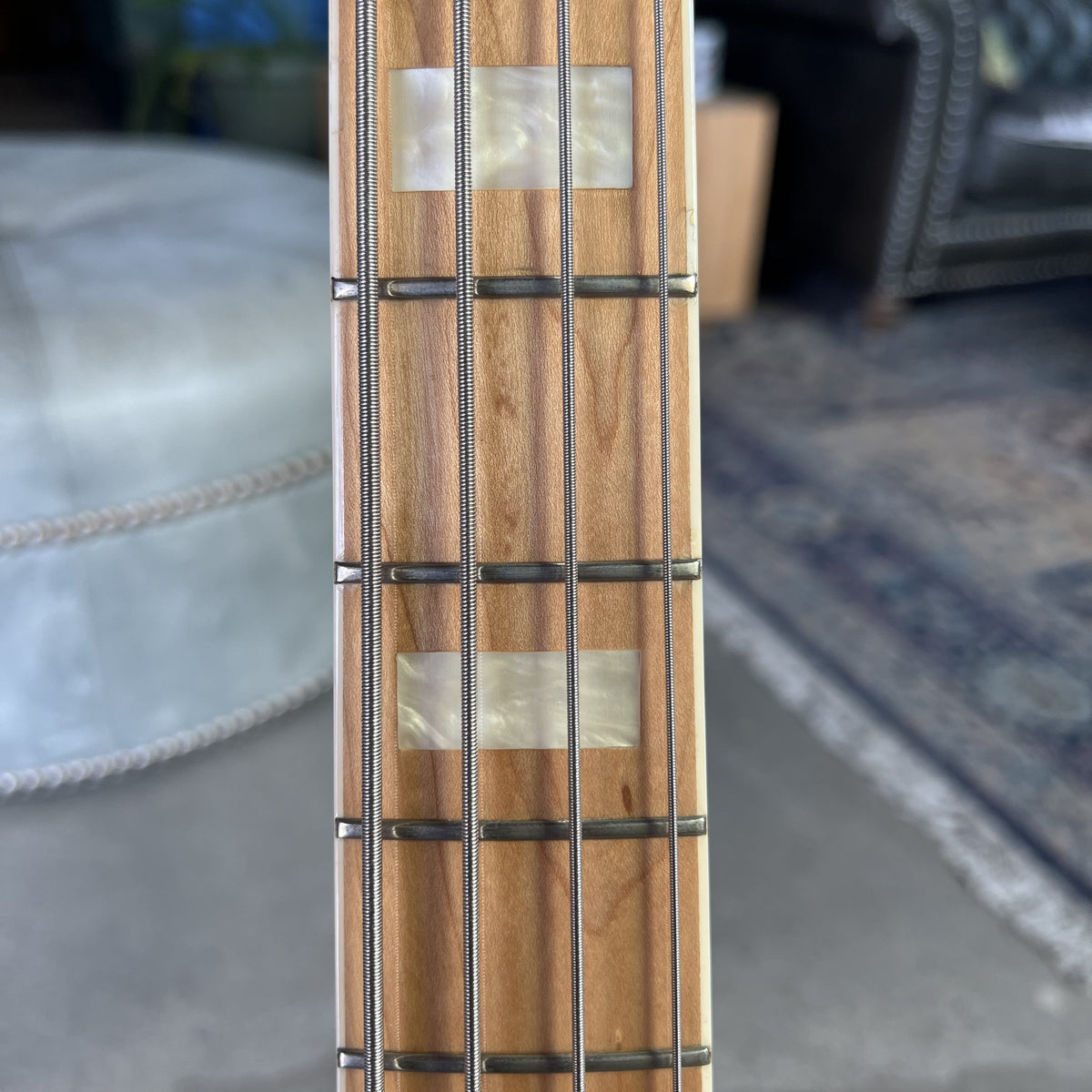 Fender Crafted in Japan (CIJ) 1975 Reissue Jazz Bass (JB75) – Natural Ash with Maple Neck (2004-2005)