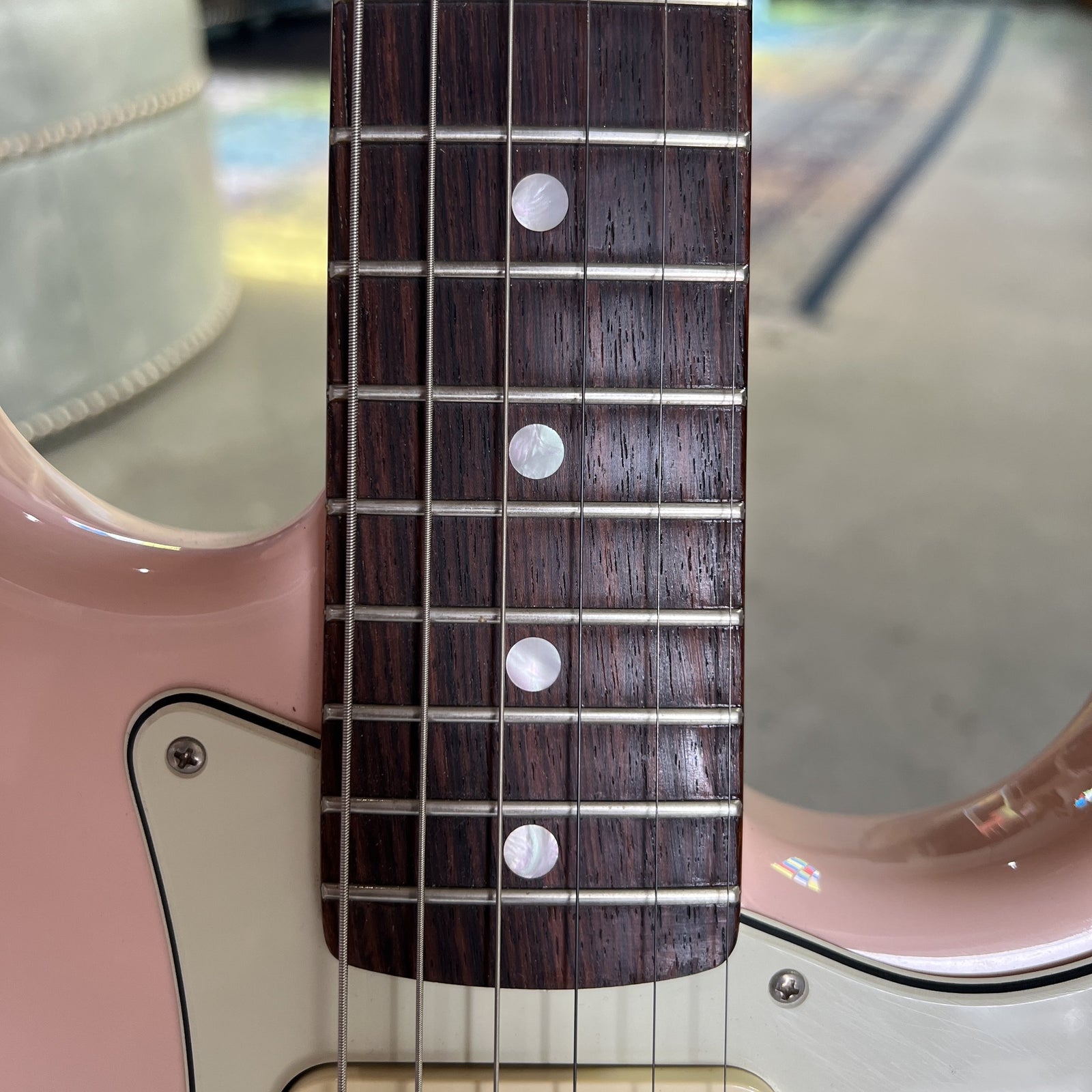 2022 Fender American Original '60s Stratocaster - Shell Pink
