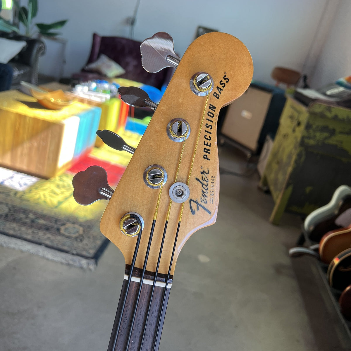 Vintage 1977 Fender Precision Fretless Bass