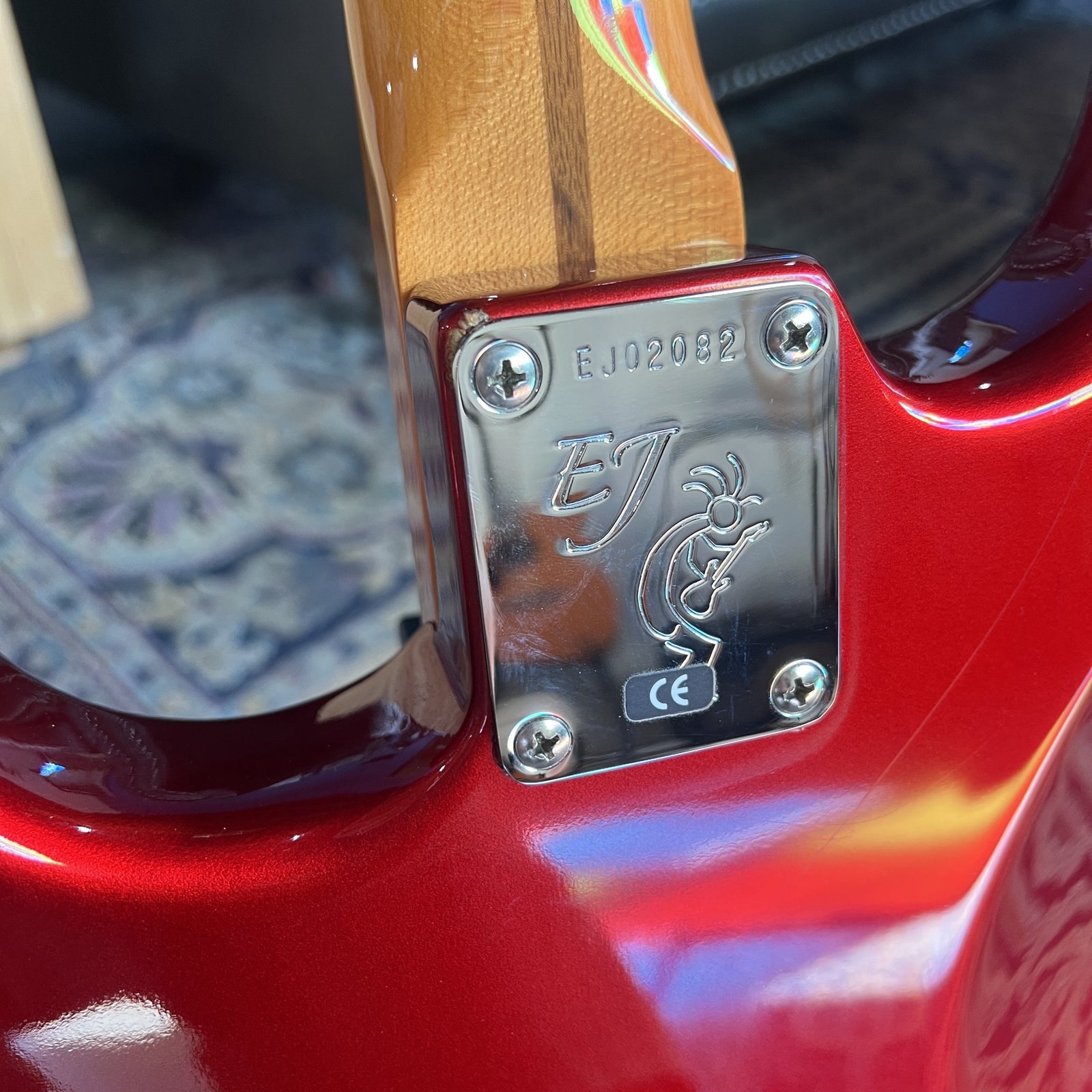 Fender Eric Johnson Signature Stratocaster – Candy Apple Red – Serial EJ02082