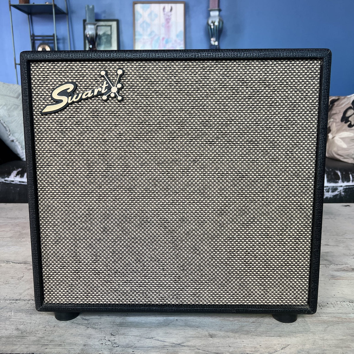 Swart MOD 84 15-Watt Tube Combo Amplifier – Black Tuxedo with Celestion Alnico Ruby
