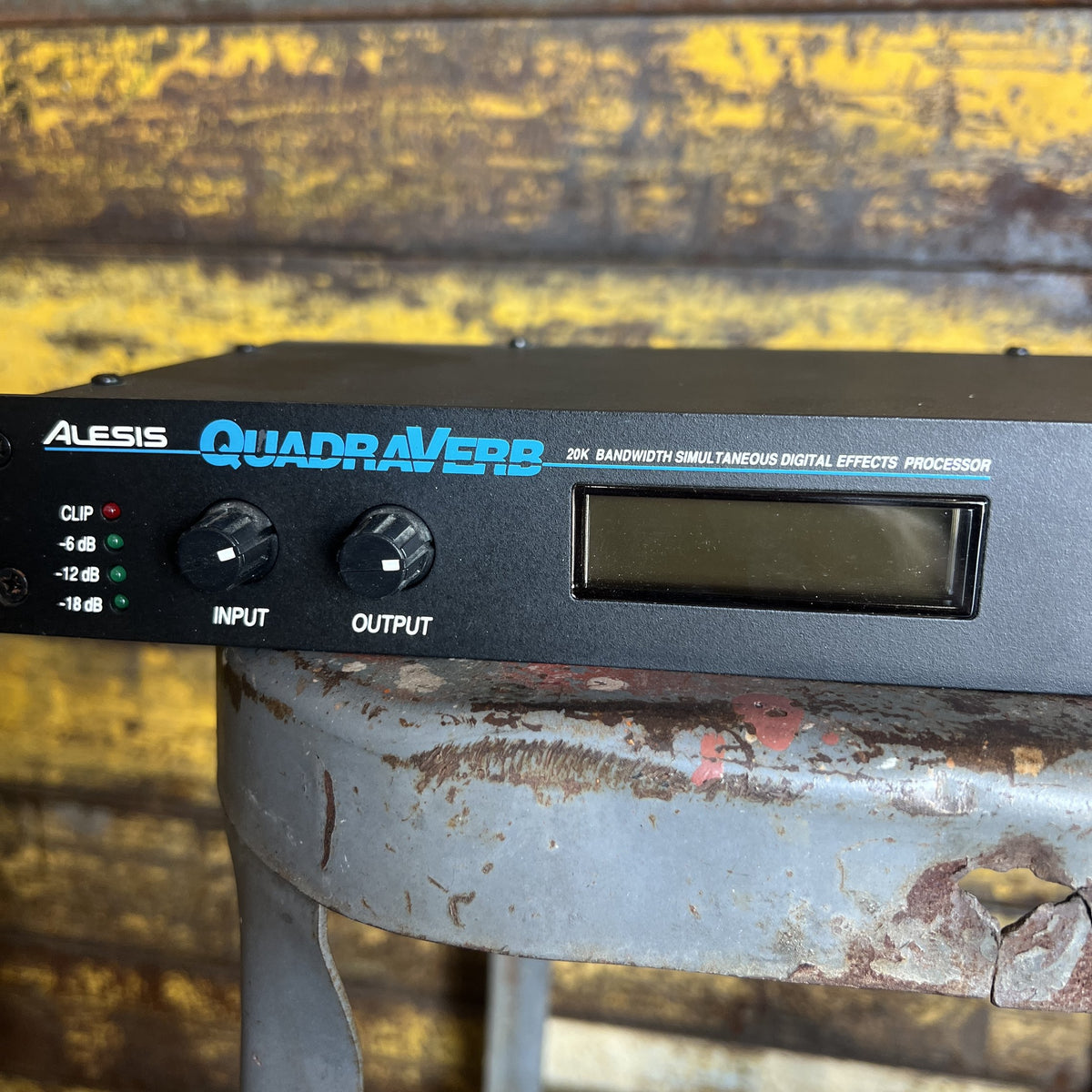 Alesis QuadraVerb 20k Bandwidth Simultaneous Digital Effects Processor - Excellent Condition