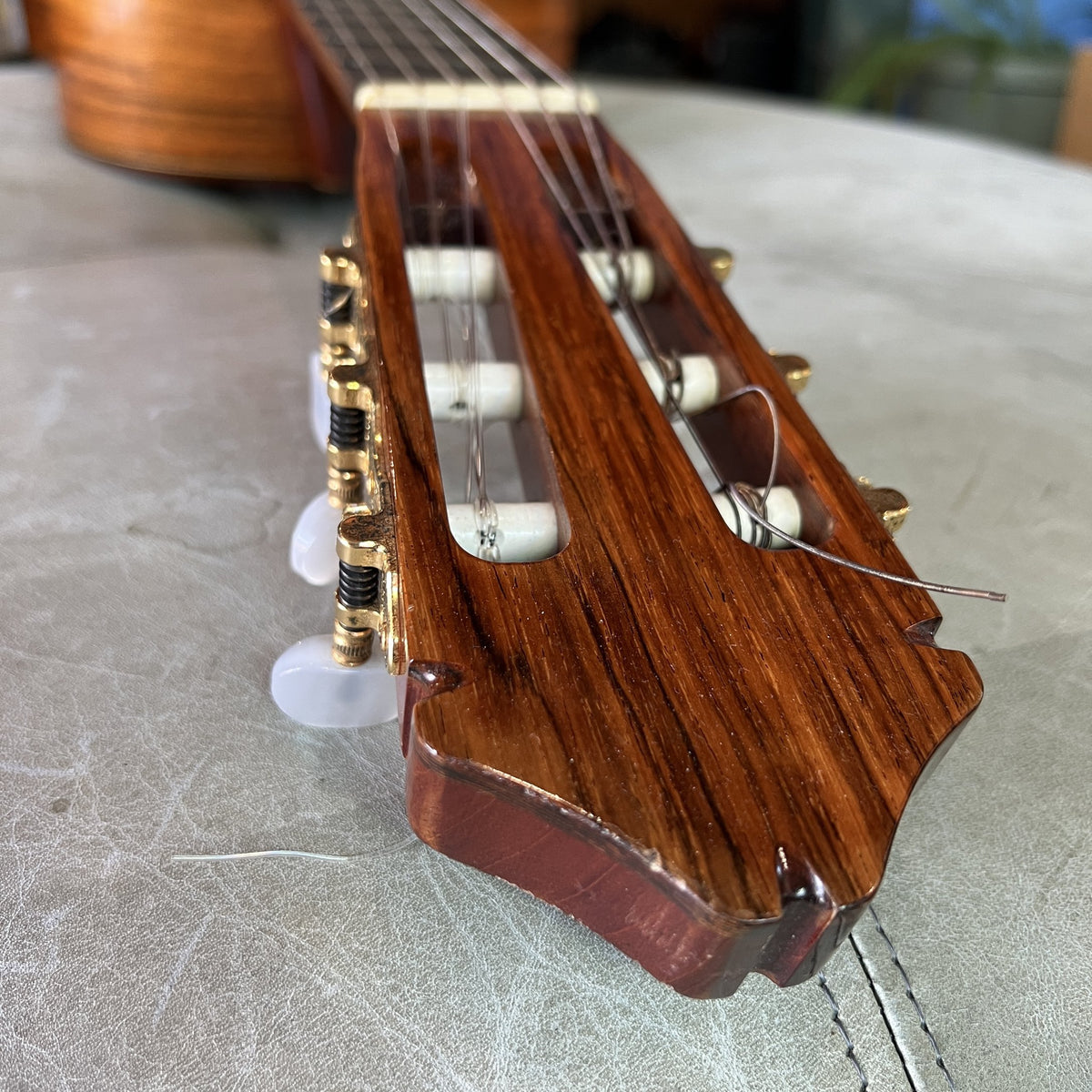 2003 Greg Smallman & Sons Concert Classical Guitar – Brazilian Rosewood & Western Cedar