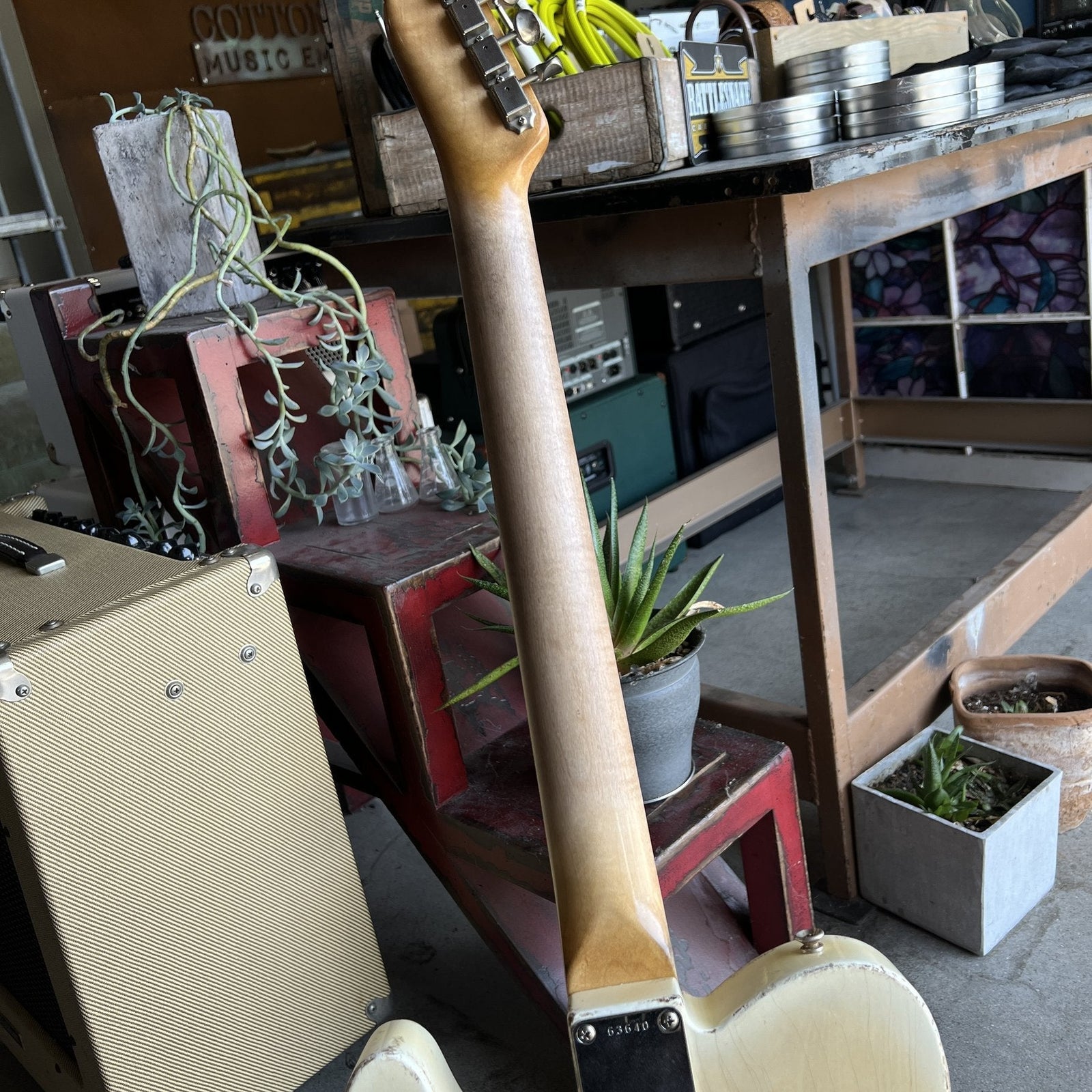 Revelator Guitars - RetroSonic T-Style - White Guard - #63640