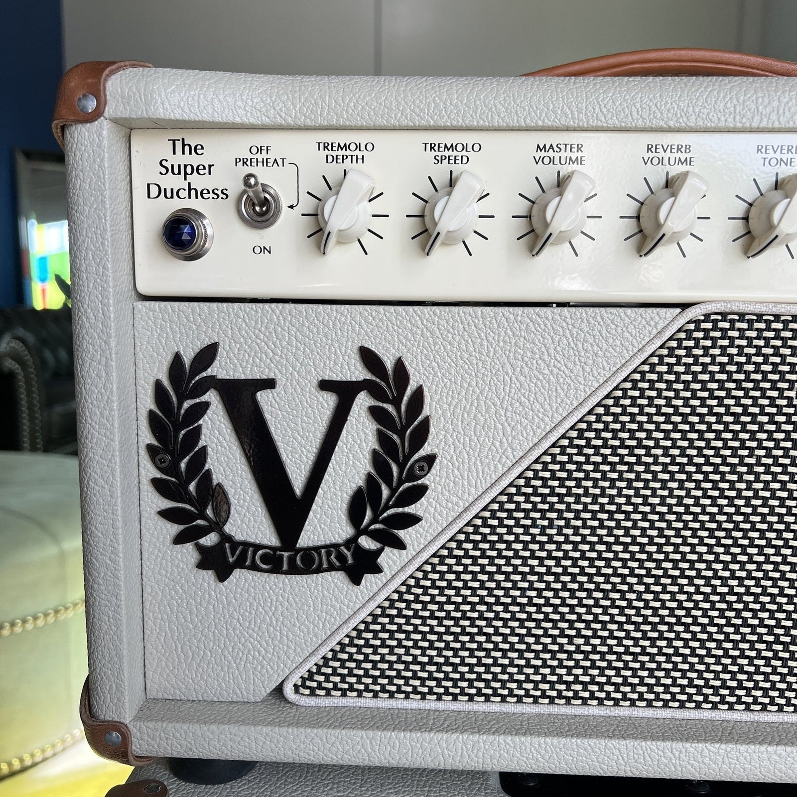 Victory Amps V140 Super Duchess w/Duchess 212 Cabinet