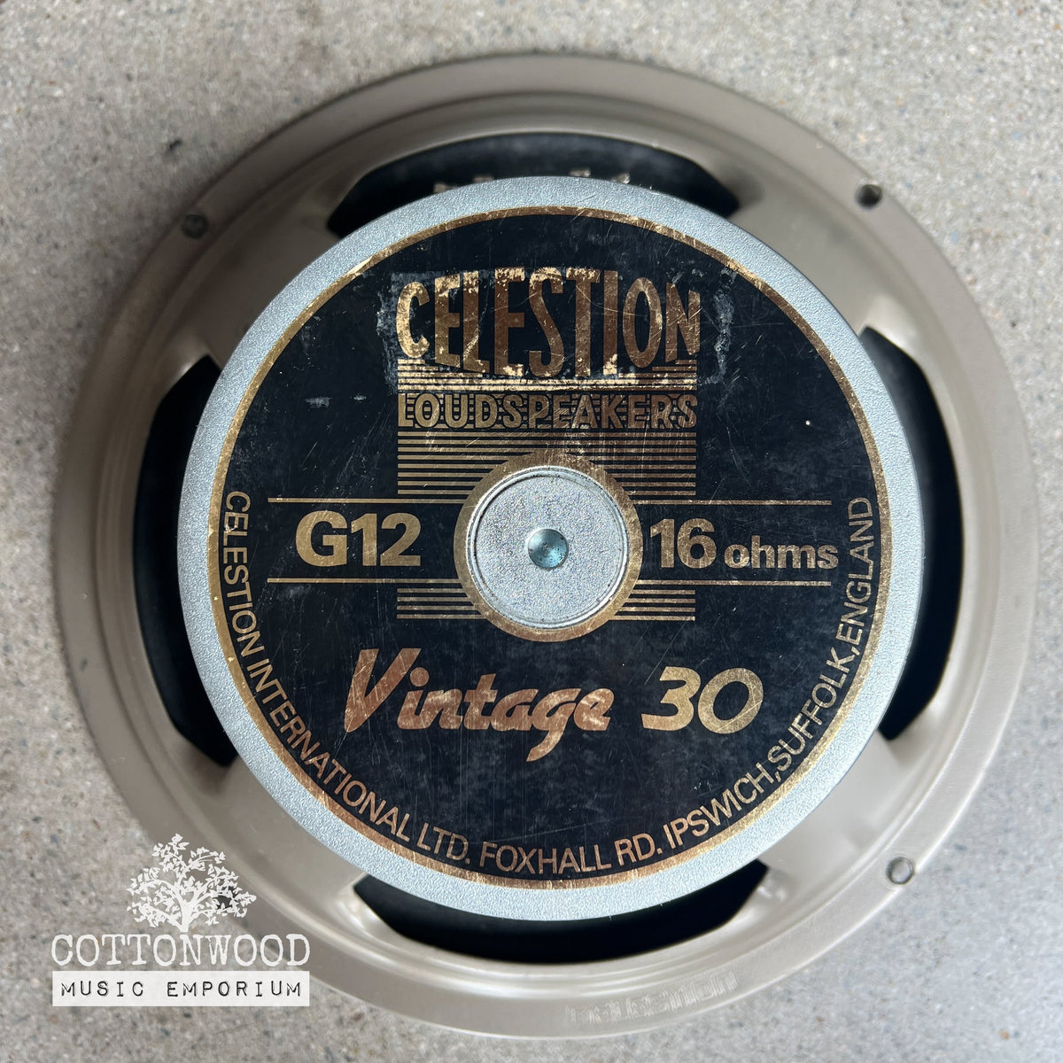 UK-Made Celestion G12 Vintage 30 Guitar Speaker – 16 Ohm (T3904, Original 444 Cone)